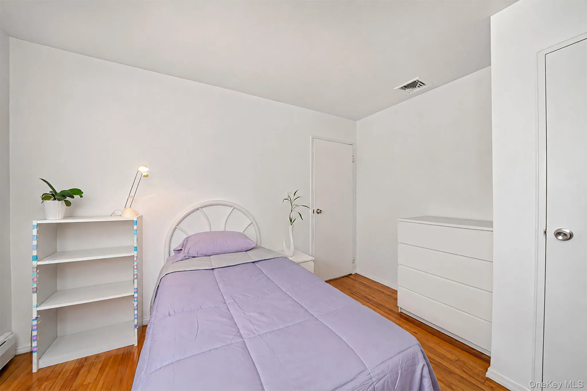 27 Ventura Drive, Babylon, NY, 4 Bedrooms Bedrooms, 10 Rooms Rooms,2 BathroomsBathrooms,Residential,For Rent,Ventura,0,1026923 27 Ventura Drive, Babylon, NY, 4 Bedrooms Bedrooms, 10 Rooms Rooms,2 BathroomsBathrooms,Residential,For Rent,Ventura,0,1026923
