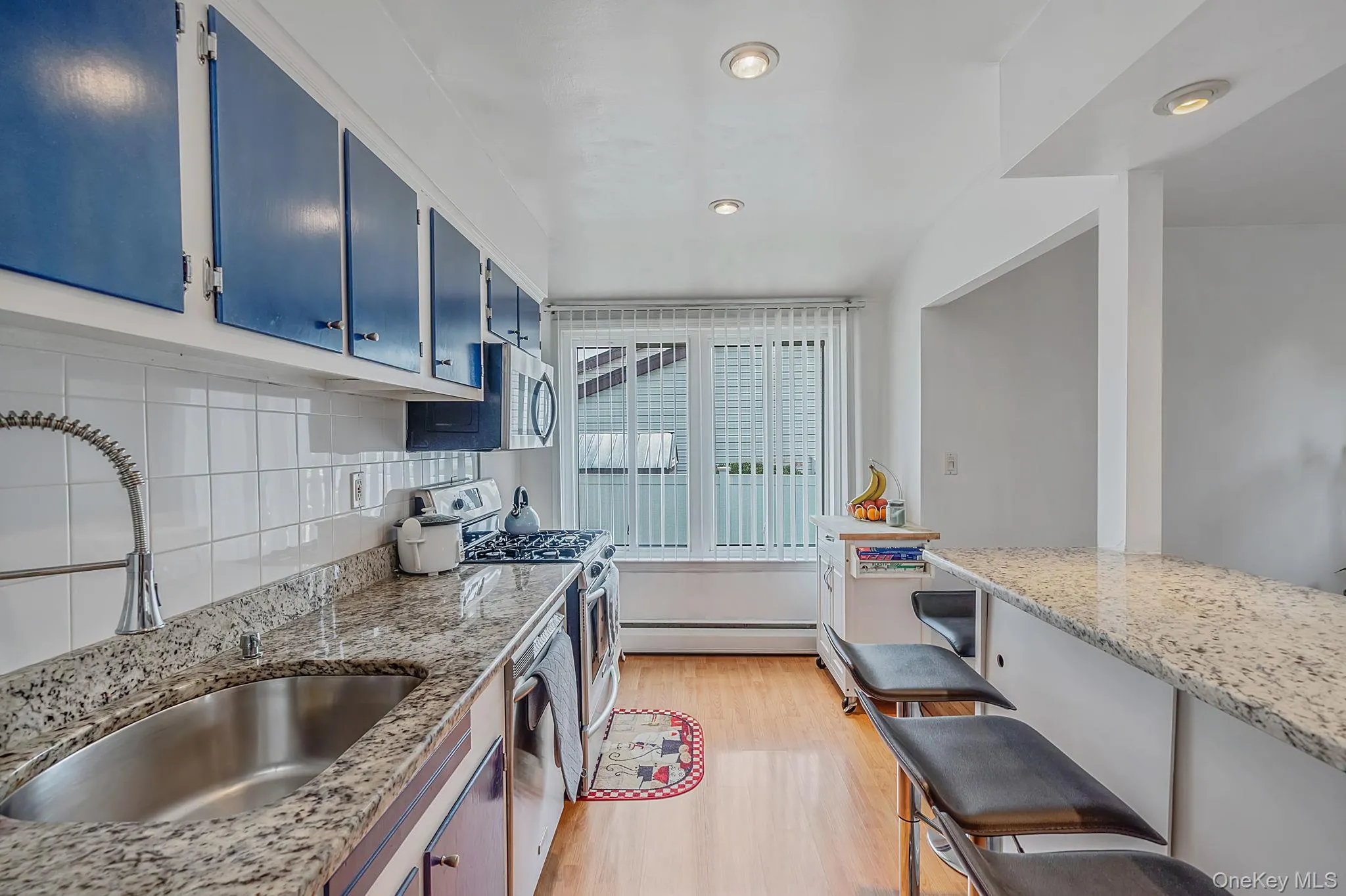 27 Ventura Drive, Babylon, NY, 4 Bedrooms Bedrooms, 10 Rooms Rooms,2 BathroomsBathrooms,Residential,For Rent,Ventura,0,1026923 27 Ventura Drive, Babylon, NY, 4 Bedrooms Bedrooms, 10 Rooms Rooms,2 BathroomsBathrooms,Residential,For Rent,Ventura,0,1026923