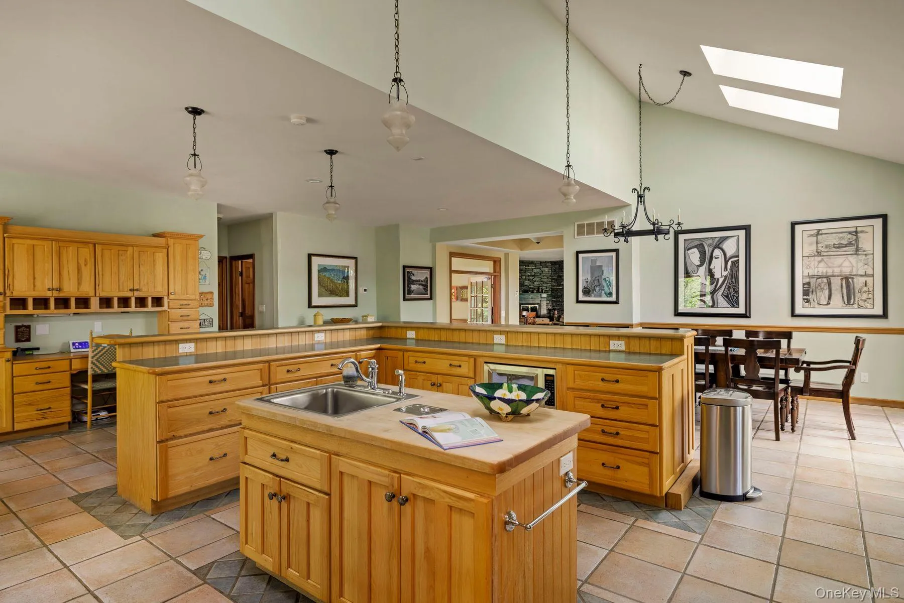 447 Shear Road, Saugerties, NY, 6 Bedrooms Bedrooms, 26 Rooms Rooms,8 BathroomsBathrooms,Residential,For Rent,Shear,0,1026924 447 Shear Road, Saugerties, NY, 6 Bedrooms Bedrooms, 26 Rooms Rooms,8 BathroomsBathrooms,Residential,For Rent,Shear,0,1026924