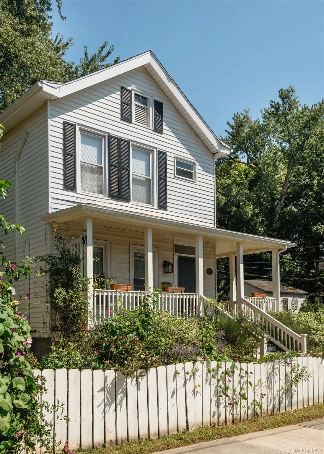 328 Hasbrouck Avenue, Kingston, NY, 3 Bedrooms Bedrooms, 7 Rooms Rooms,2 BathroomsBathrooms,Residential,For Rent,Hasbrouck,0,1026930 328 Hasbrouck Avenue, Kingston, NY, 3 Bedrooms Bedrooms, 7 Rooms Rooms,2 BathroomsBathrooms,Residential,For Rent,Hasbrouck,0,1026930