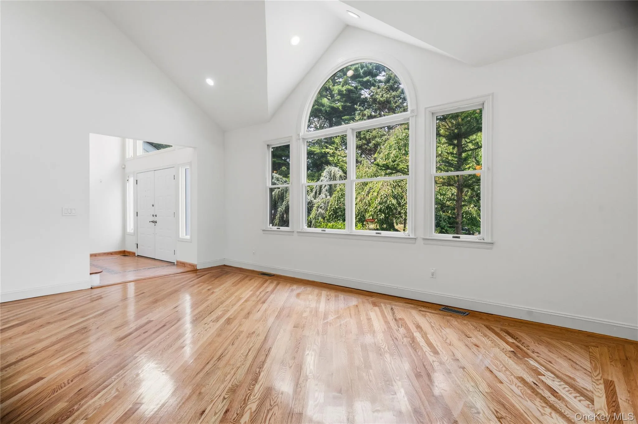 10 Osborne Lane, Oyster Bay, NY, 5 Bedrooms Bedrooms, 10 Rooms Rooms,5 BathroomsBathrooms,Residential Lease,For Rent,Osborne,0,1026934 10 Osborne Lane, Oyster Bay, NY, 5 Bedrooms Bedrooms, 10 Rooms Rooms,5 BathroomsBathrooms,Residential Lease,For Rent,Osborne,0,1026934