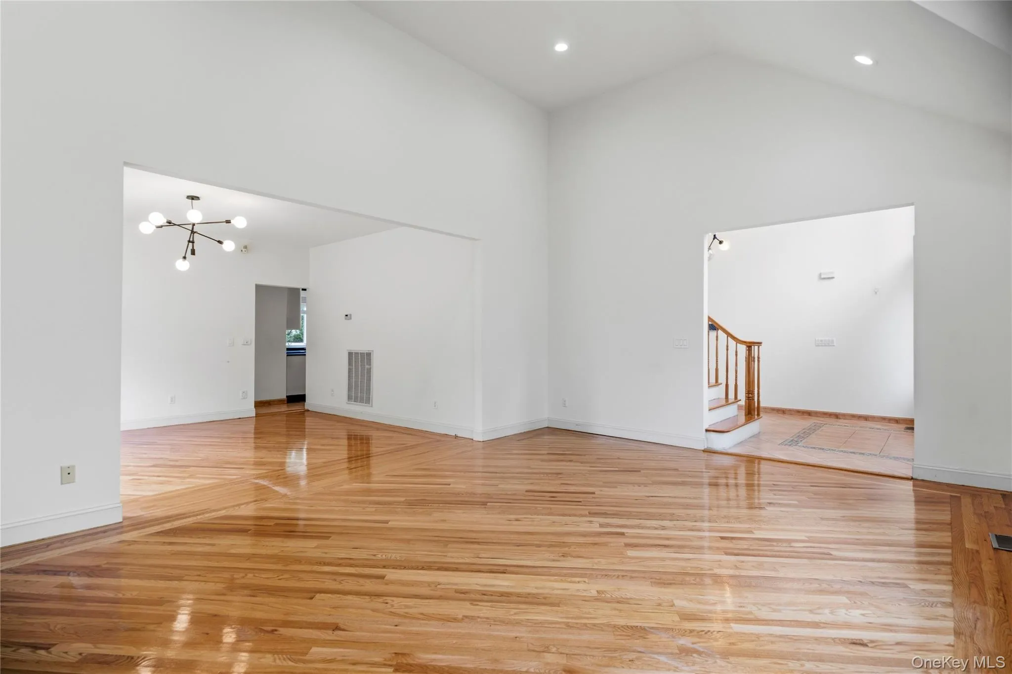 10 Osborne Lane, Oyster Bay, NY, 5 Bedrooms Bedrooms, 10 Rooms Rooms,5 BathroomsBathrooms,Residential Lease,For Rent,Osborne,0,1026934 10 Osborne Lane, Oyster Bay, NY, 5 Bedrooms Bedrooms, 10 Rooms Rooms,5 BathroomsBathrooms,Residential Lease,For Rent,Osborne,0,1026934