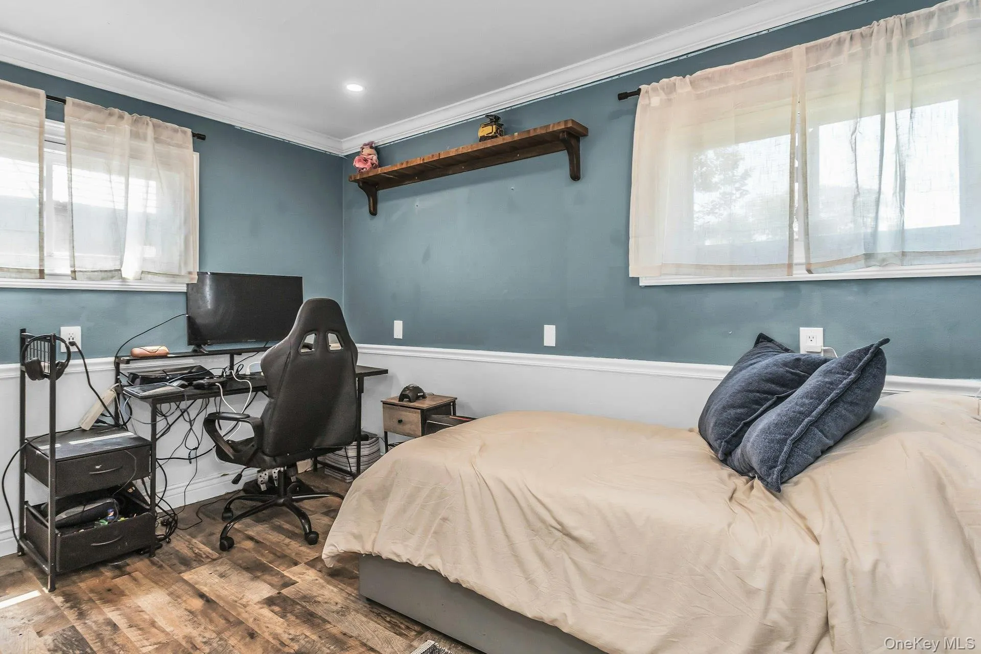 31 Martin Lane, Hempstead, NY, 4 Bedrooms Bedrooms, 8 Rooms Rooms,2 BathroomsBathrooms,Residential,For Rent,Martin,0,1026938 31 Martin Lane, Hempstead, NY, 4 Bedrooms Bedrooms, 8 Rooms Rooms,2 BathroomsBathrooms,Residential,For Rent,Martin,0,1026938
