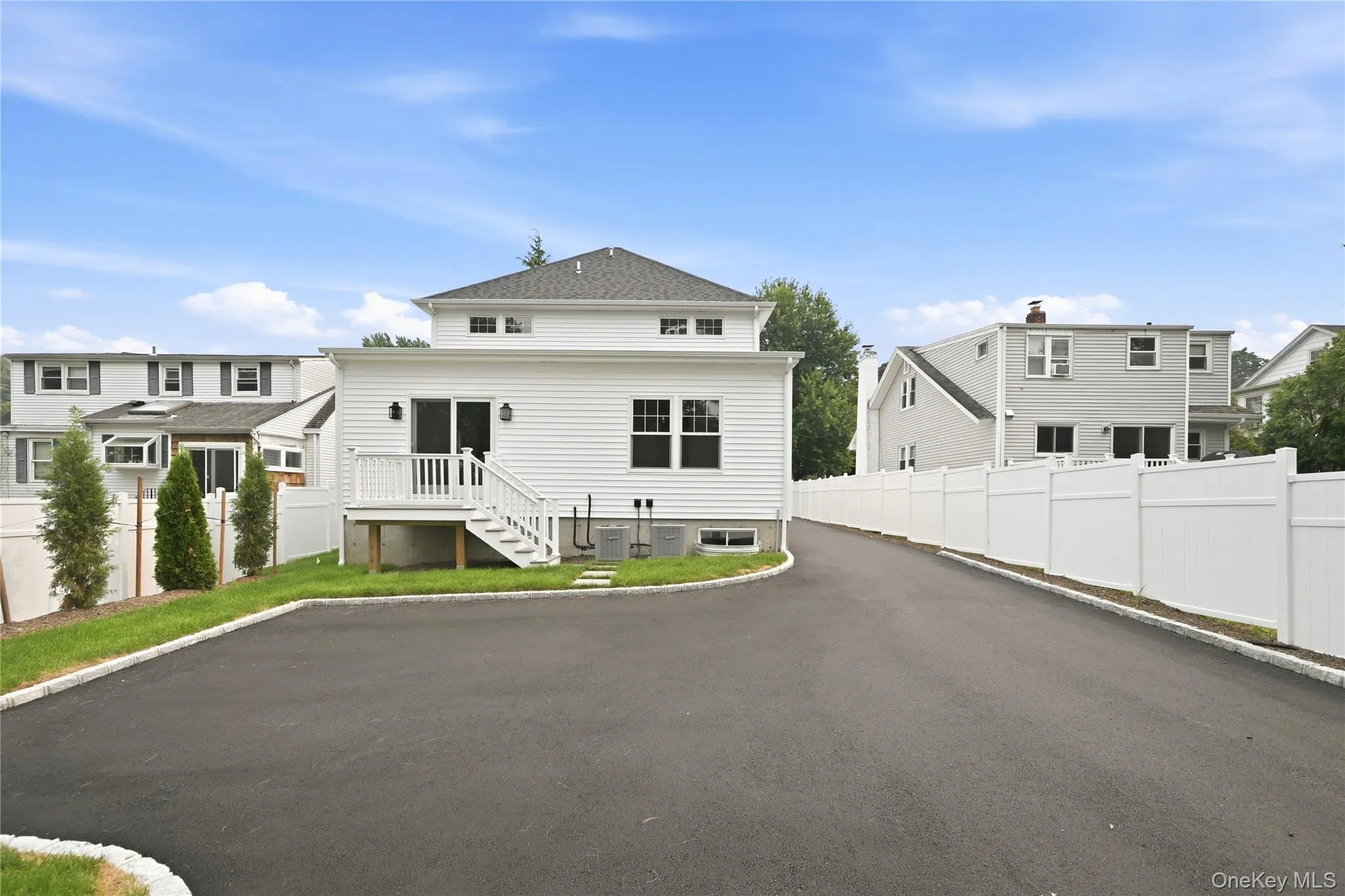 47 Central Parkway, Huntington, NY, 4 Bedrooms Bedrooms, 7 Rooms Rooms,2 BathroomsBathrooms,Residential,For Rent,Central,0,1026940 47 Central Parkway, Huntington, NY, 4 Bedrooms Bedrooms, 7 Rooms Rooms,2 BathroomsBathrooms,Residential,For Rent,Central,0,1026940