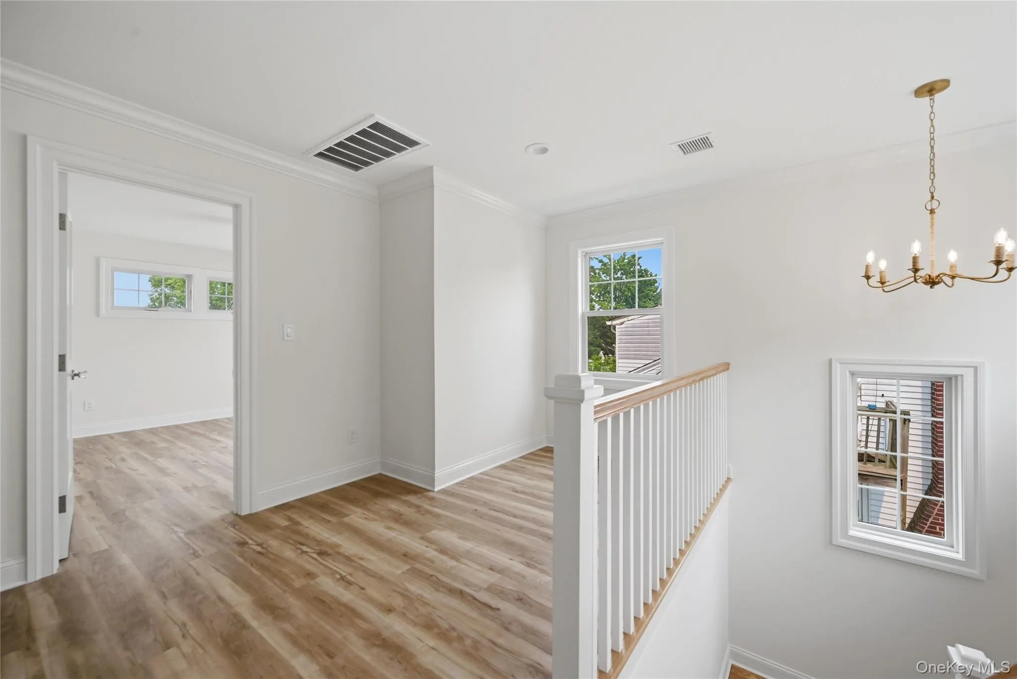 47 Central Parkway, Huntington, NY, 4 Bedrooms Bedrooms, 7 Rooms Rooms,2 BathroomsBathrooms,Residential,For Rent,Central,0,1026940 47 Central Parkway, Huntington, NY, 4 Bedrooms Bedrooms, 7 Rooms Rooms,2 BathroomsBathrooms,Residential,For Rent,Central,0,1026940