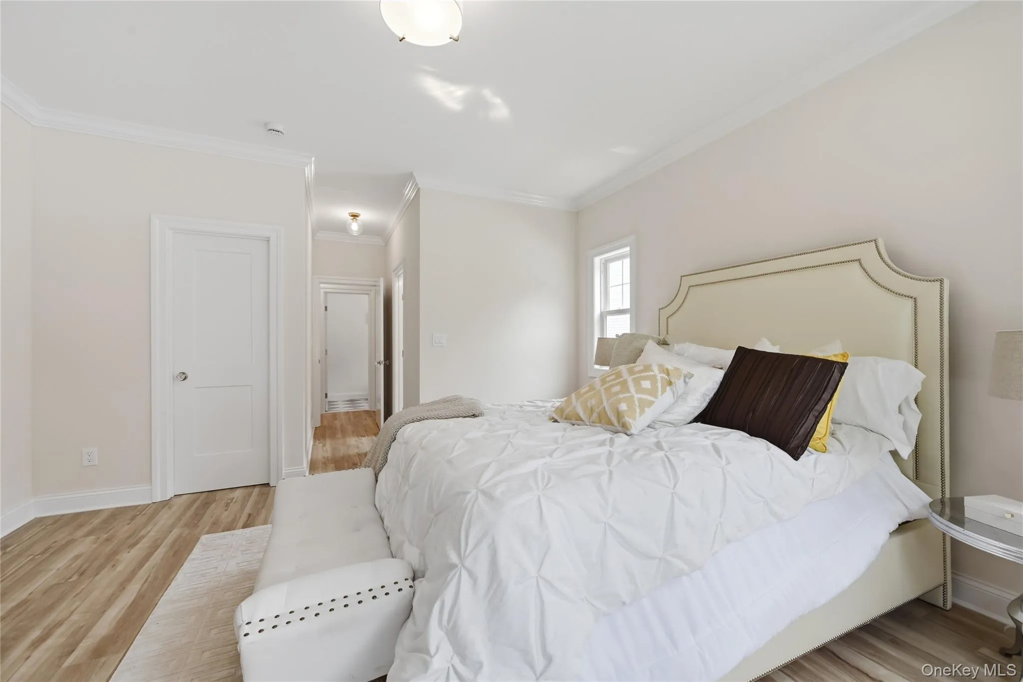 47 Central Parkway, Huntington, NY, 4 Bedrooms Bedrooms, 7 Rooms Rooms,2 BathroomsBathrooms,Residential,For Rent,Central,0,1026940 47 Central Parkway, Huntington, NY, 4 Bedrooms Bedrooms, 7 Rooms Rooms,2 BathroomsBathrooms,Residential,For Rent,Central,0,1026940