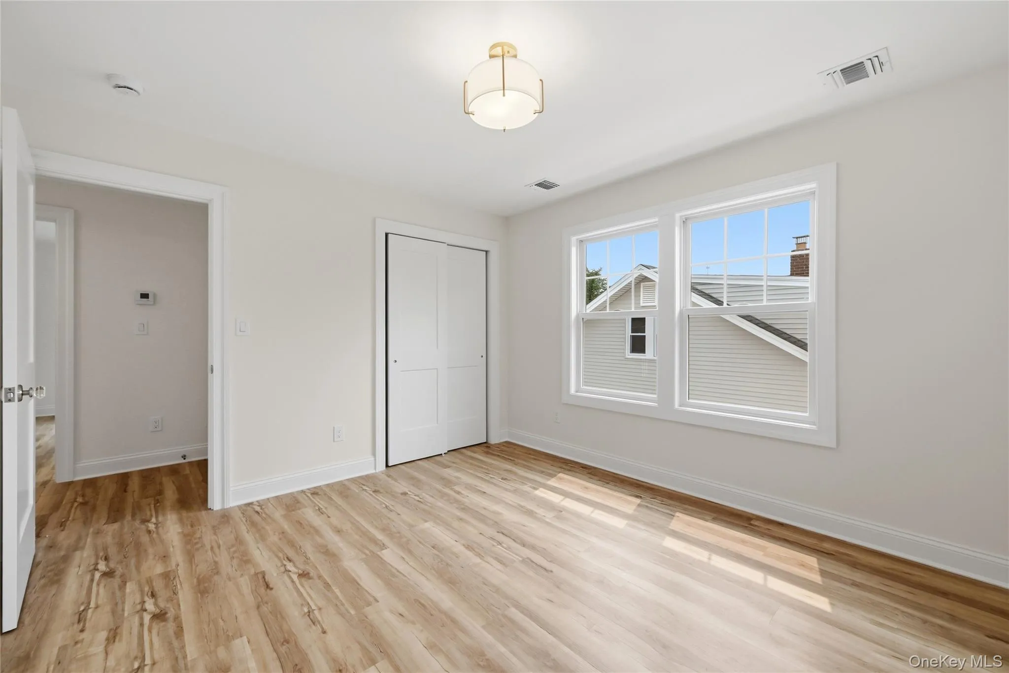 47 Central Parkway, Huntington, NY, 4 Bedrooms Bedrooms, 7 Rooms Rooms,2 BathroomsBathrooms,Residential,For Rent,Central,0,1026940 47 Central Parkway, Huntington, NY, 4 Bedrooms Bedrooms, 7 Rooms Rooms,2 BathroomsBathrooms,Residential,For Rent,Central,0,1026940