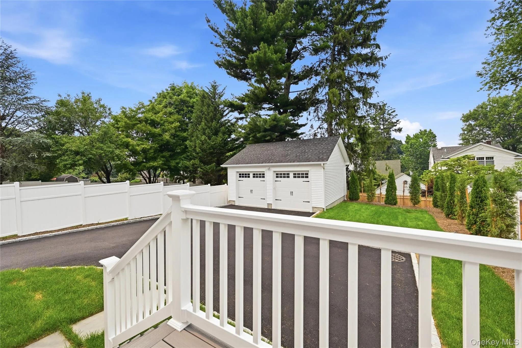 47 Central Parkway, Huntington, NY, 4 Bedrooms Bedrooms, 7 Rooms Rooms,2 BathroomsBathrooms,Residential,For Rent,Central,0,1026940 47 Central Parkway, Huntington, NY, 4 Bedrooms Bedrooms, 7 Rooms Rooms,2 BathroomsBathrooms,Residential,For Rent,Central,0,1026940