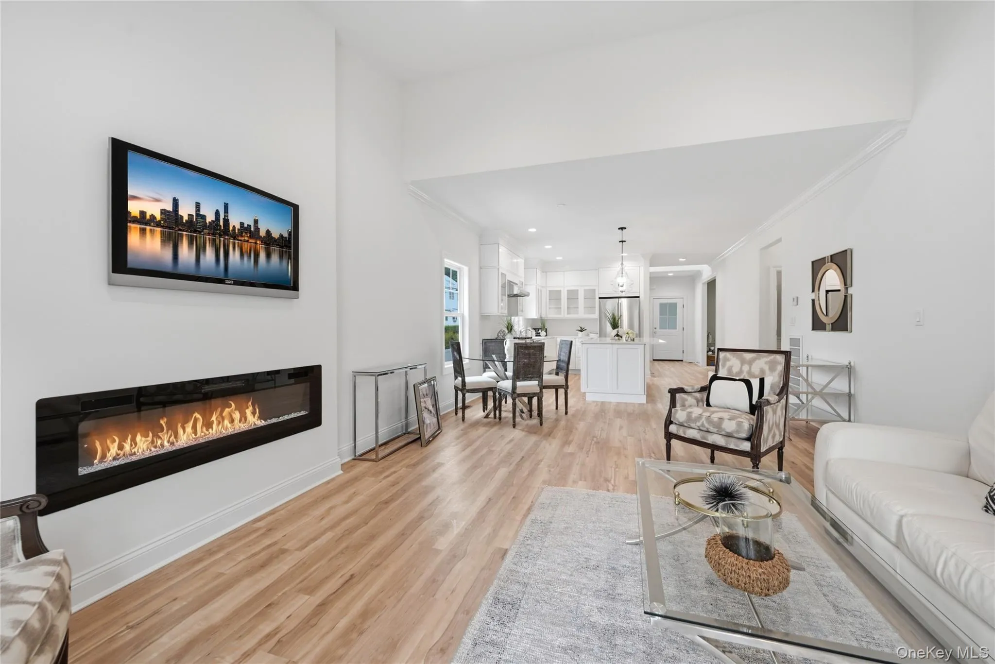 47 Central Parkway, Huntington, NY, 4 Bedrooms Bedrooms, 7 Rooms Rooms,2 BathroomsBathrooms,Residential,For Rent,Central,0,1026940 47 Central Parkway, Huntington, NY, 4 Bedrooms Bedrooms, 7 Rooms Rooms,2 BathroomsBathrooms,Residential,For Rent,Central,0,1026940