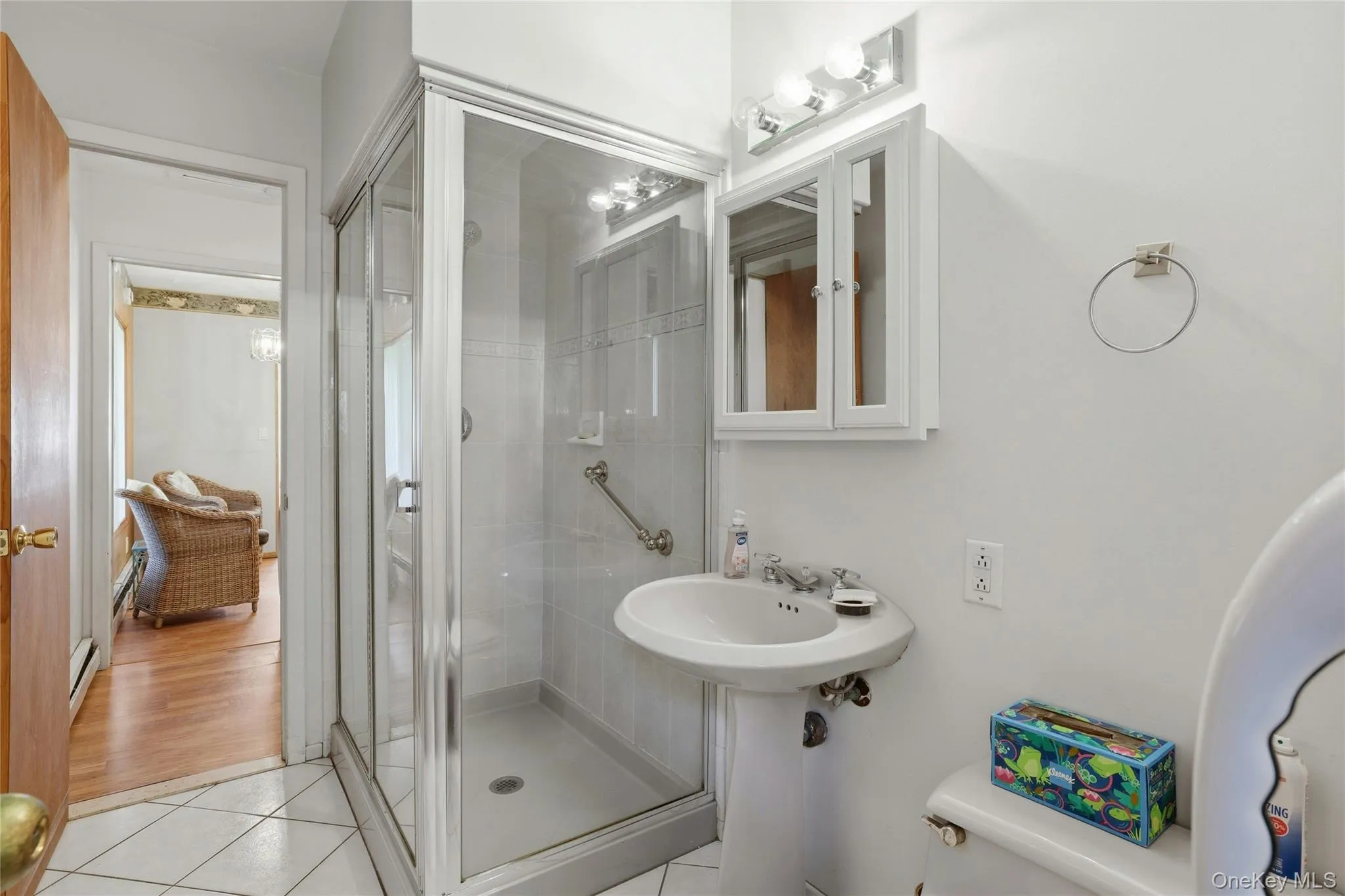 12 Kenny Street, Smithtown, NY, 4 Bedrooms Bedrooms, 12 Rooms Rooms,3 BathroomsBathrooms,Residential,For Rent,Kenny,0,1026950 12 Kenny Street, Smithtown, NY, 4 Bedrooms Bedrooms, 12 Rooms Rooms,3 BathroomsBathrooms,Residential,For Rent,Kenny,0,1026950