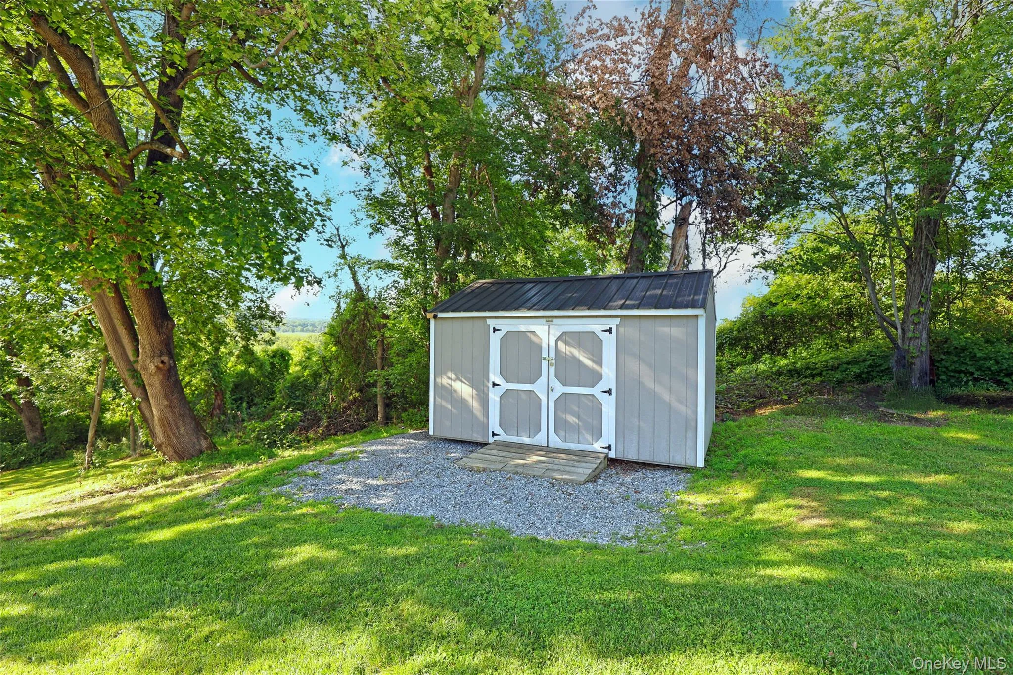 Shed negotiable Shed negotiable