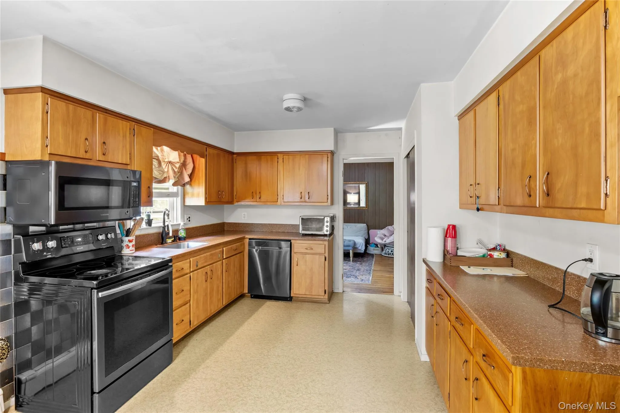 20 Audubon Gate, Brookhaven, NY, 3 Bedrooms Bedrooms, 10 Rooms Rooms,3 BathroomsBathrooms,Residential,For Rent,Audubon Gate,0,1026959 20 Audubon Gate, Brookhaven, NY, 3 Bedrooms Bedrooms, 10 Rooms Rooms,3 BathroomsBathrooms,Residential,For Rent,Audubon Gate,0,1026959