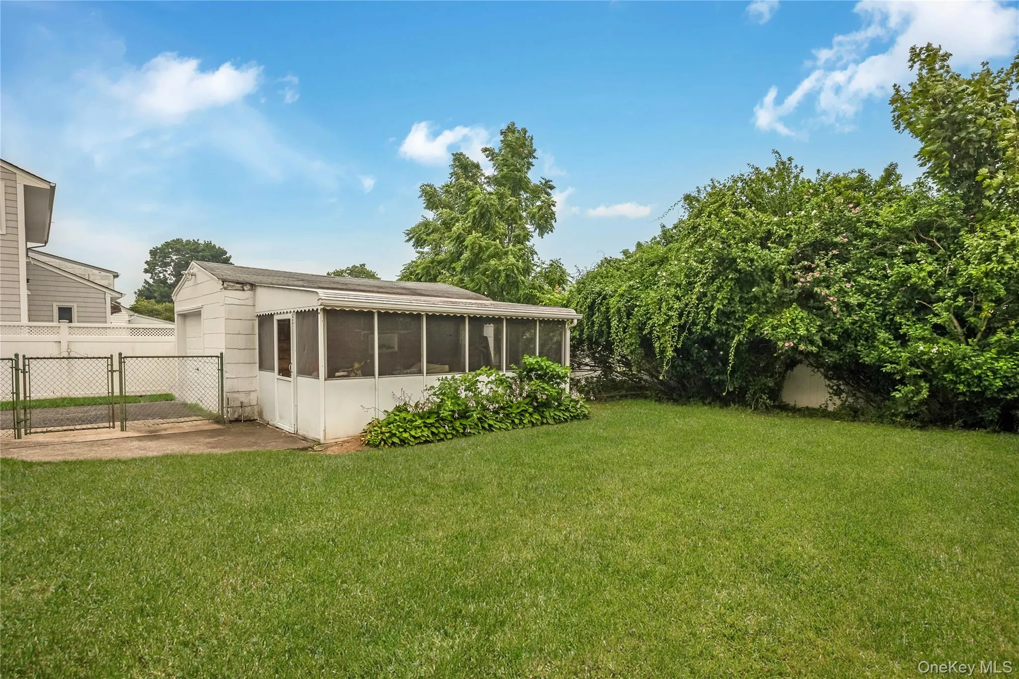 58 Crescent Drive, Babylon, NY, 3 Bedrooms Bedrooms, 7 Rooms Rooms,1 BathroomBathrooms,Residential,For Rent,Crescent,0,1026966 58 Crescent Drive, Babylon, NY, 3 Bedrooms Bedrooms, 7 Rooms Rooms,1 BathroomBathrooms,Residential,For Rent,Crescent,0,1026966