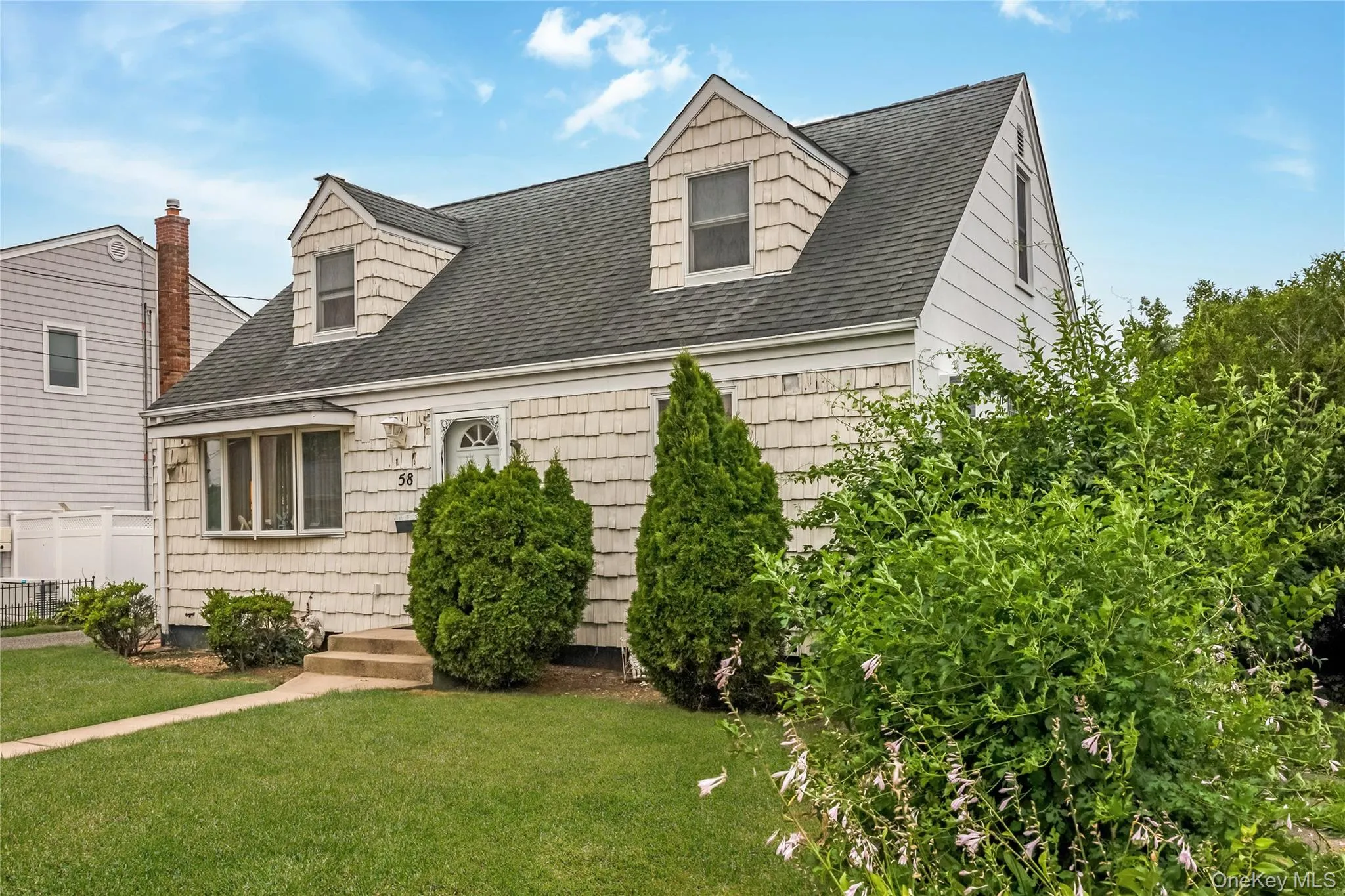 58 Crescent Drive, Babylon, NY, 3 Bedrooms Bedrooms, 7 Rooms Rooms,1 BathroomBathrooms,Residential,For Rent,Crescent,0,1026966 58 Crescent Drive, Babylon, NY, 3 Bedrooms Bedrooms, 7 Rooms Rooms,1 BathroomBathrooms,Residential,For Rent,Crescent,0,1026966