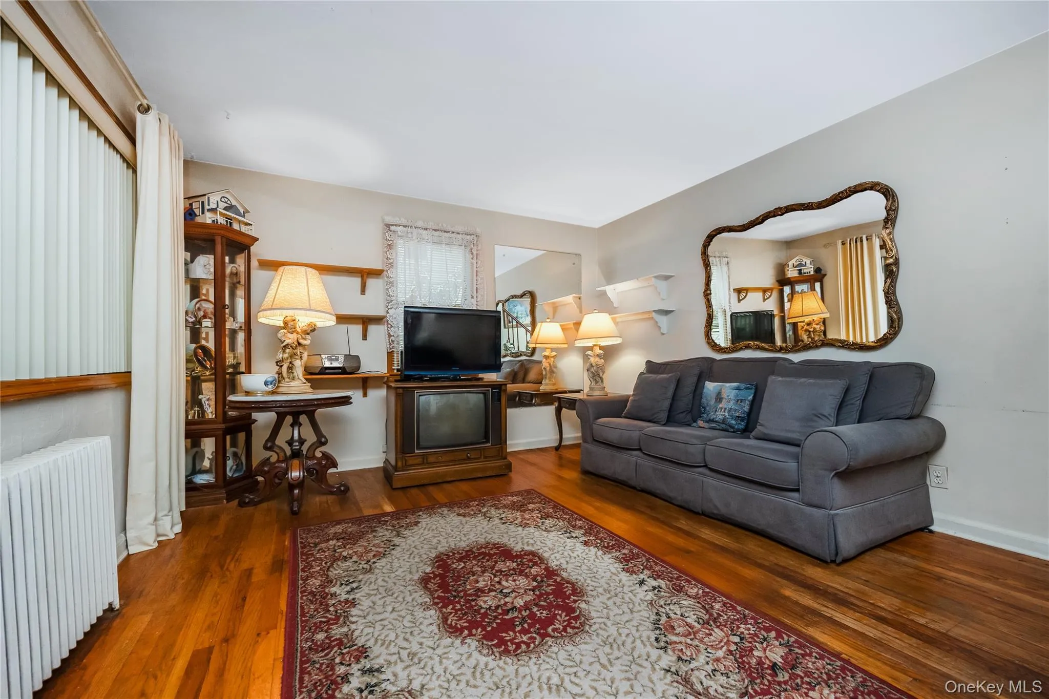58 Crescent Drive, Babylon, NY, 3 Bedrooms Bedrooms, 7 Rooms Rooms,1 BathroomBathrooms,Residential,For Rent,Crescent,0,1026966 58 Crescent Drive, Babylon, NY, 3 Bedrooms Bedrooms, 7 Rooms Rooms,1 BathroomBathrooms,Residential,For Rent,Crescent,0,1026966