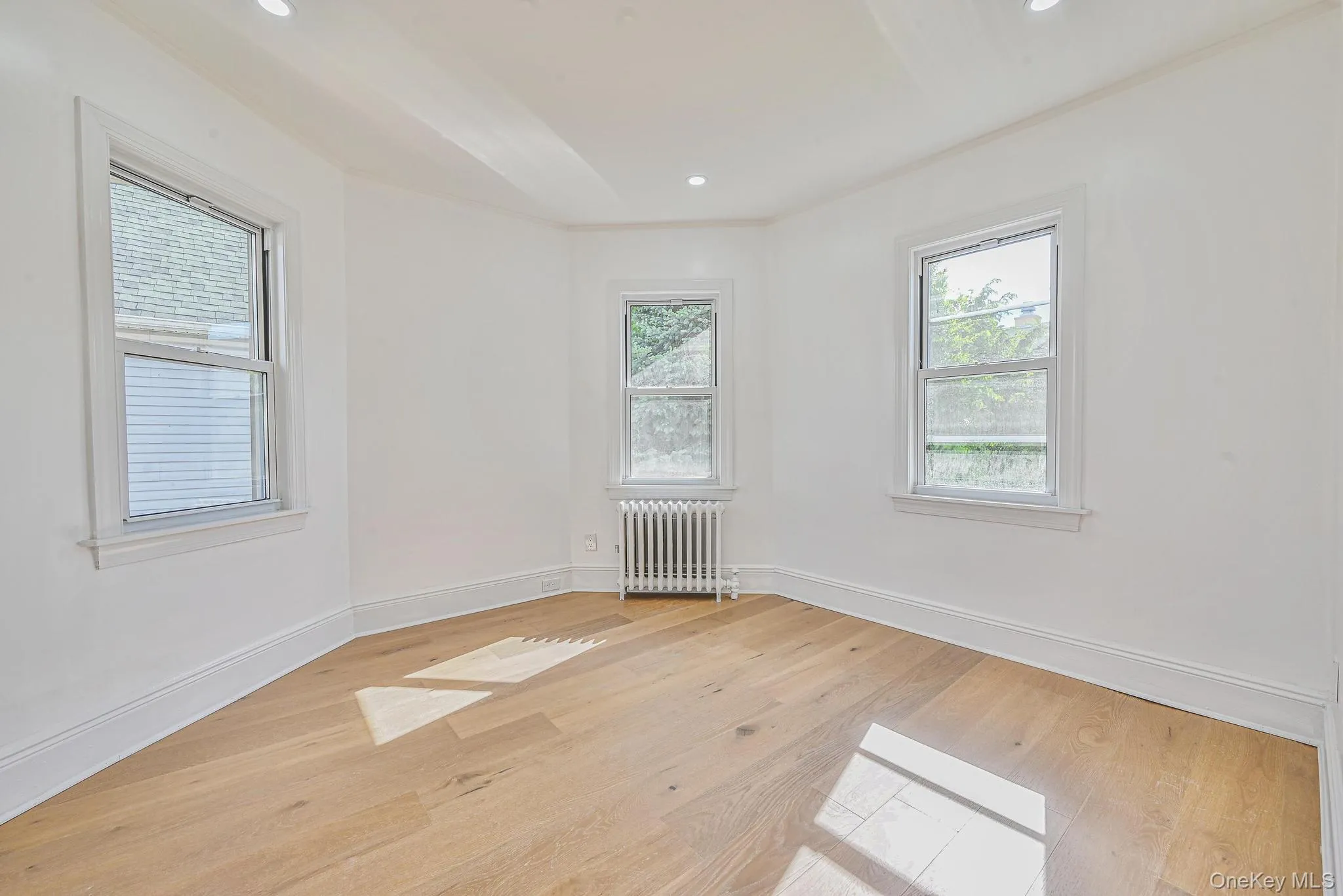 108 Forest Avenue, Hempstead, NY, 3 Bedrooms Bedrooms, 7 Rooms Rooms,1 BathroomBathrooms,Residential,For Rent,Forest,0,1026967 108 Forest Avenue, Hempstead, NY, 3 Bedrooms Bedrooms, 7 Rooms Rooms,1 BathroomBathrooms,Residential,For Rent,Forest,0,1026967