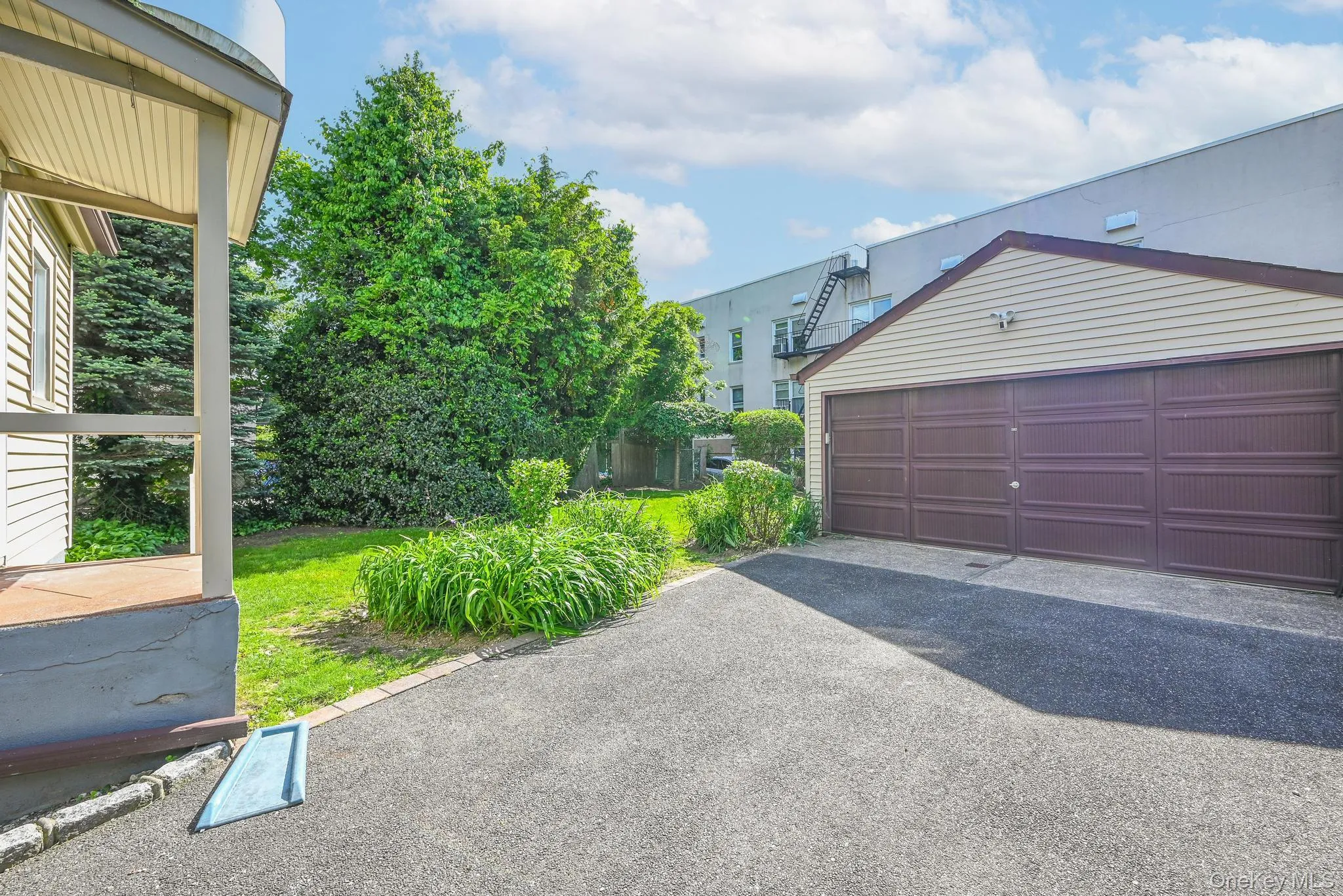 108 Forest Avenue, Hempstead, NY, 3 Bedrooms Bedrooms, 7 Rooms Rooms,1 BathroomBathrooms,Residential,For Rent,Forest,0,1026967 108 Forest Avenue, Hempstead, NY, 3 Bedrooms Bedrooms, 7 Rooms Rooms,1 BathroomBathrooms,Residential,For Rent,Forest,0,1026967