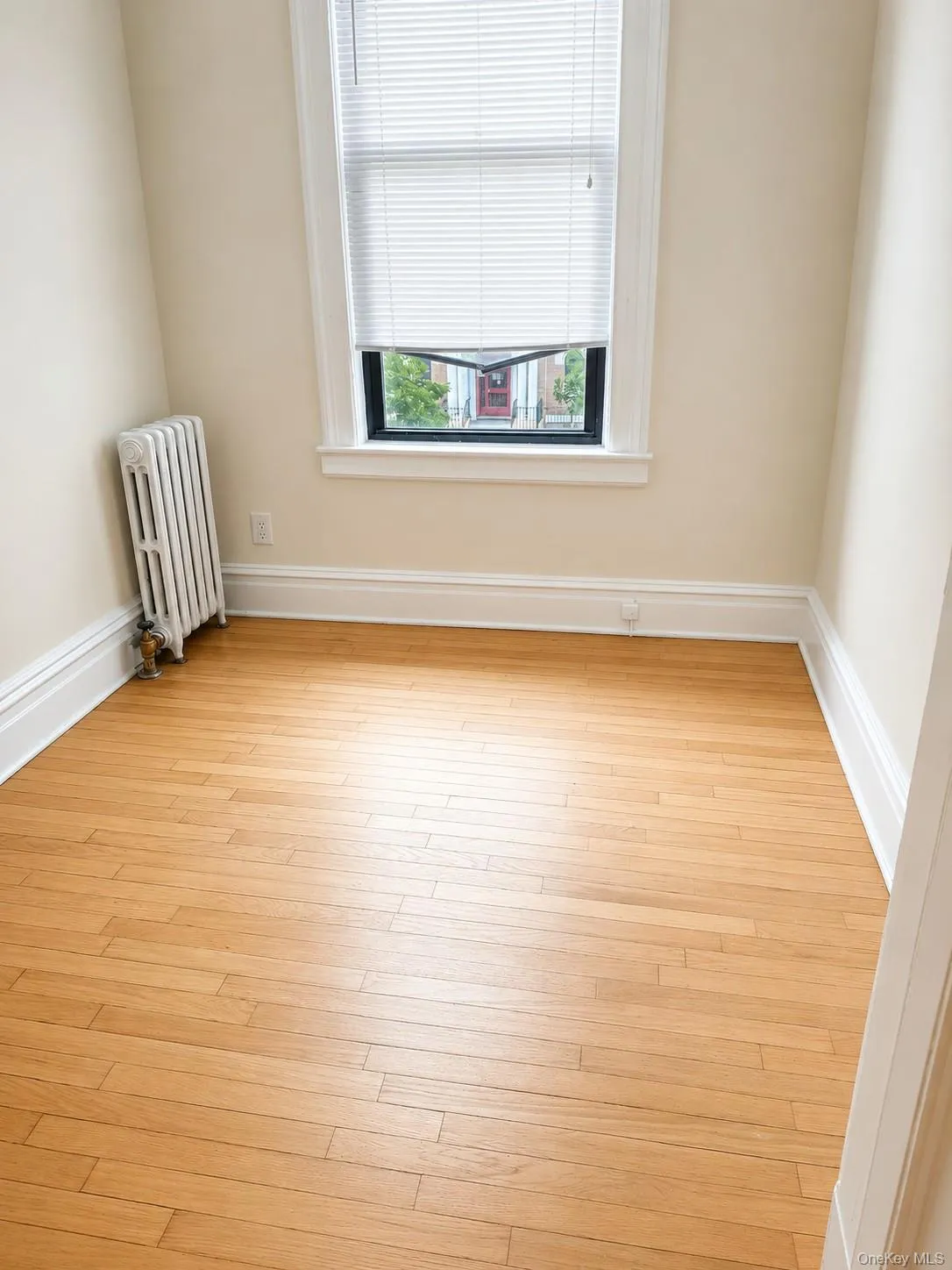 3216 31st Avenue, New York, NY, 3 Bedrooms Bedrooms, 6 Rooms Rooms,1 BathroomBathrooms,Residential Lease,For Rent,31st,0,1026970 3216 31st Avenue, New York, NY, 3 Bedrooms Bedrooms, 6 Rooms Rooms,1 BathroomBathrooms,Residential Lease,For Rent,31st,0,1026970