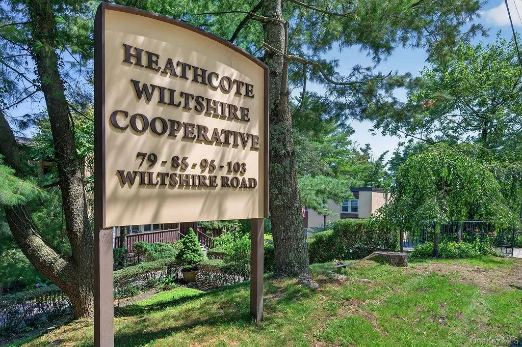 103 Wiltshire Road, New Rochelle, NY, 1 Bedroom Bedrooms, 5 Rooms Rooms,1 BathroomBathrooms,Residential Lease,For Rent,Wiltshire,0,1026972 103 Wiltshire Road, New Rochelle, NY, 1 Bedroom Bedrooms, 5 Rooms Rooms,1 BathroomBathrooms,Residential Lease,For Rent,Wiltshire,0,1026972