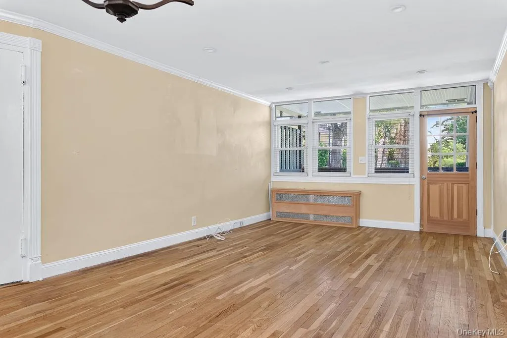 103 Wiltshire Road, New Rochelle, NY, 1 Bedroom Bedrooms, 5 Rooms Rooms,1 BathroomBathrooms,Residential Lease,For Rent,Wiltshire,0,1026972 103 Wiltshire Road, New Rochelle, NY, 1 Bedroom Bedrooms, 5 Rooms Rooms,1 BathroomBathrooms,Residential Lease,For Rent,Wiltshire,0,1026972