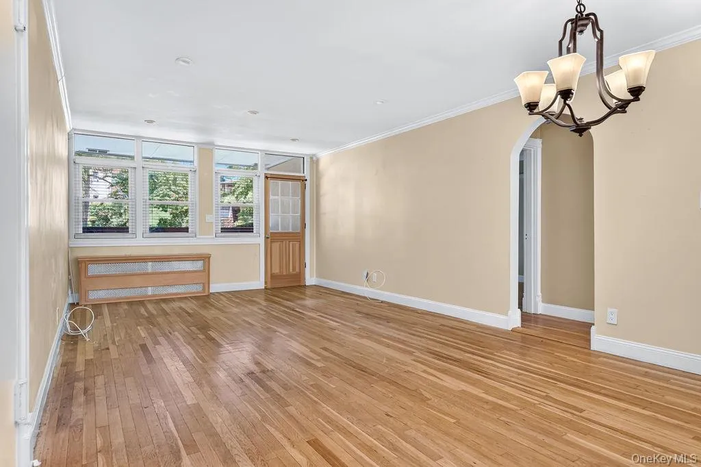 103 Wiltshire Road, New Rochelle, NY, 1 Bedroom Bedrooms, 5 Rooms Rooms,1 BathroomBathrooms,Residential Lease,For Rent,Wiltshire,0,1026972 103 Wiltshire Road, New Rochelle, NY, 1 Bedroom Bedrooms, 5 Rooms Rooms,1 BathroomBathrooms,Residential Lease,For Rent,Wiltshire,0,1026972