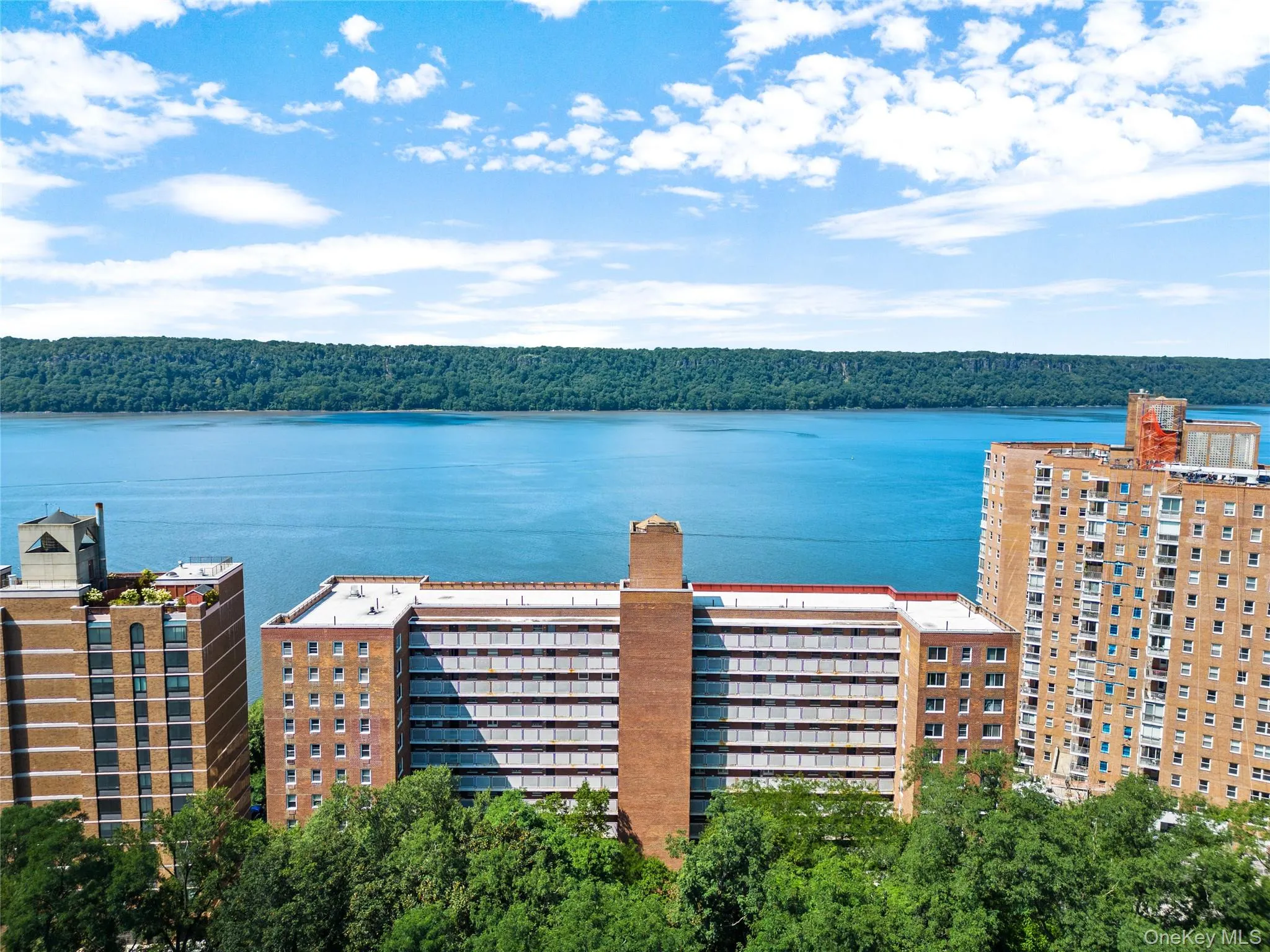 2575 Palisade Avenue, New York, NY, 4 Bedrooms Bedrooms, 11 Rooms Rooms,3 BathroomsBathrooms,Residential,For Rent,Palisade,0,1026973 2575 Palisade Avenue, New York, NY, 4 Bedrooms Bedrooms, 11 Rooms Rooms,3 BathroomsBathrooms,Residential,For Rent,Palisade,0,1026973