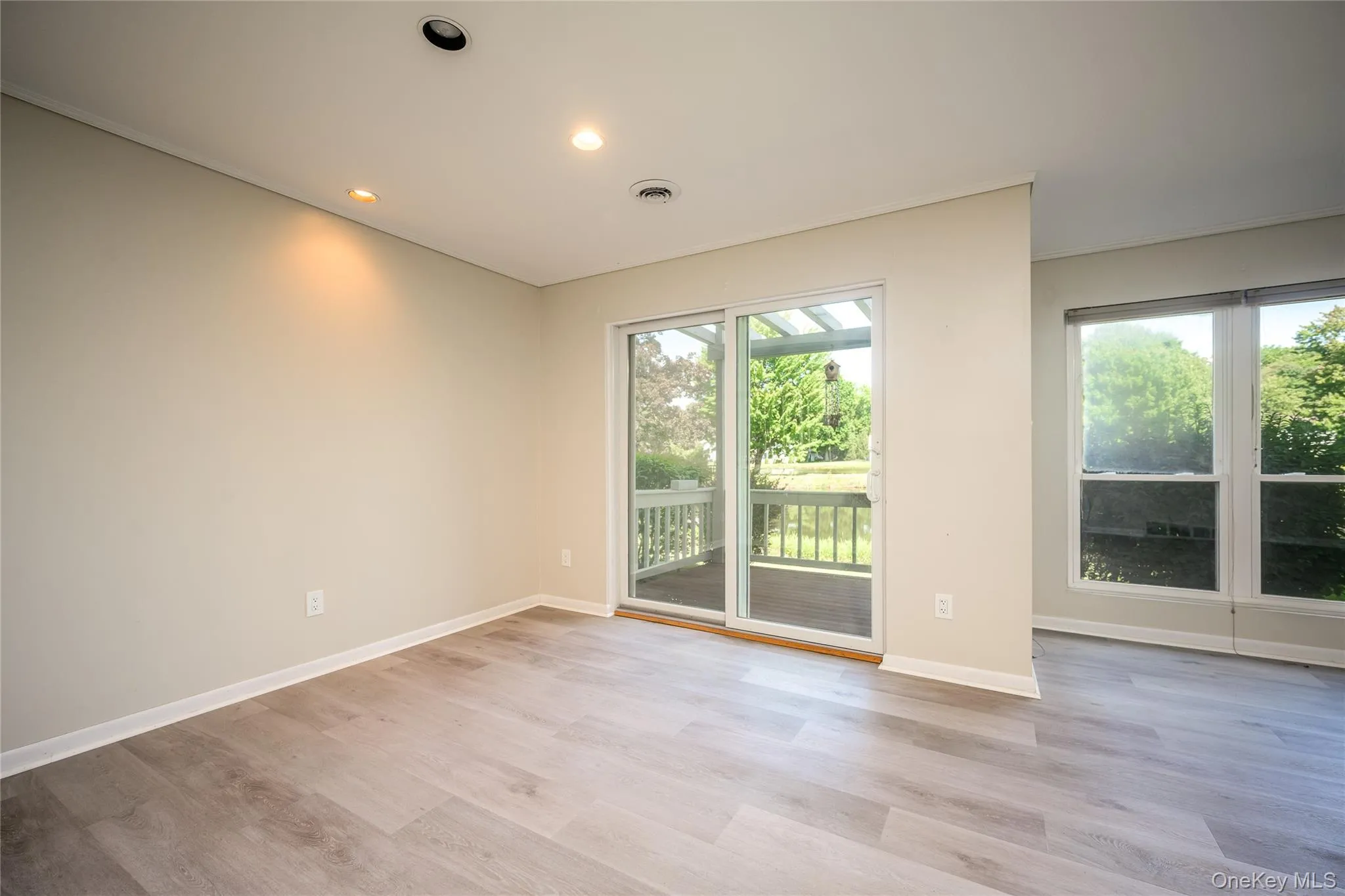 21 Pond Drive, Rhinebeck, NY, 2 Bedrooms Bedrooms, 5 Rooms Rooms,2 BathroomsBathrooms,Residential Lease,For Rent,Pond,0,1026974 21 Pond Drive, Rhinebeck, NY, 2 Bedrooms Bedrooms, 5 Rooms Rooms,2 BathroomsBathrooms,Residential Lease,For Rent,Pond,0,1026974