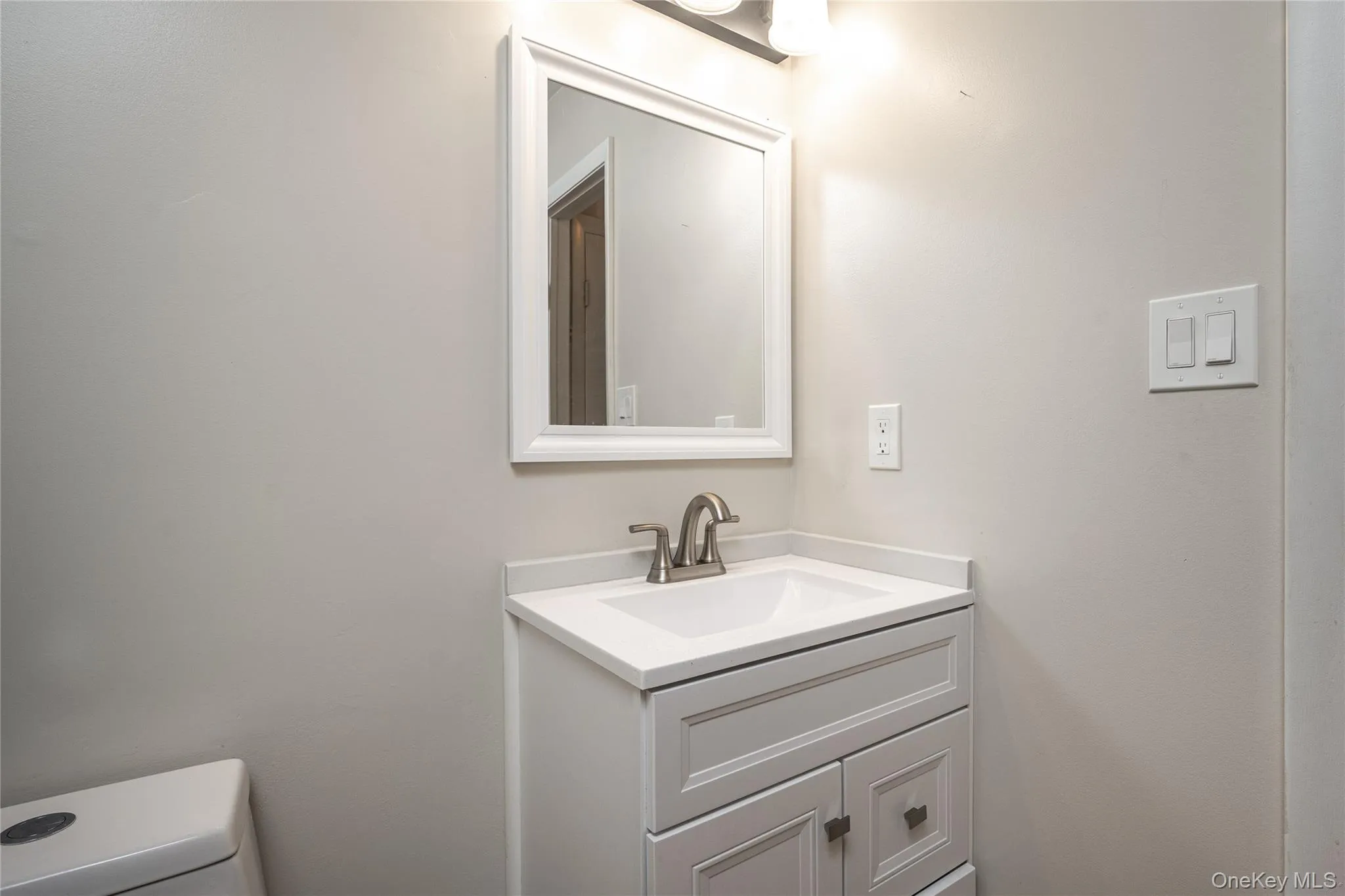 21 Pond Drive, Rhinebeck, NY, 2 Bedrooms Bedrooms, 5 Rooms Rooms,2 BathroomsBathrooms,Residential Lease,For Rent,Pond,0,1026974 21 Pond Drive, Rhinebeck, NY, 2 Bedrooms Bedrooms, 5 Rooms Rooms,2 BathroomsBathrooms,Residential Lease,For Rent,Pond,0,1026974