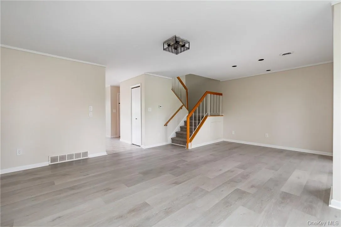 21 Pond Drive, Rhinebeck, NY, 2 Bedrooms Bedrooms, 5 Rooms Rooms,2 BathroomsBathrooms,Residential Lease,For Rent,Pond,0,1026974 21 Pond Drive, Rhinebeck, NY, 2 Bedrooms Bedrooms, 5 Rooms Rooms,2 BathroomsBathrooms,Residential Lease,For Rent,Pond,0,1026974