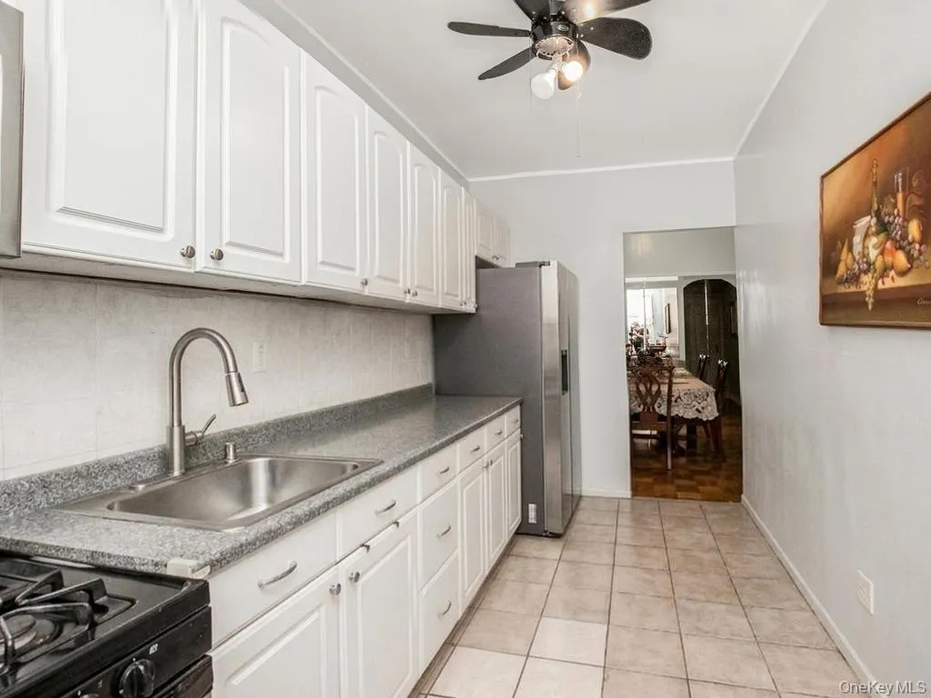 2166 Bronx Park, New York, NY, 2 Bedrooms Bedrooms, 4 Rooms Rooms,1 BathroomBathrooms,Residential,For Rent,Bronx,0,1026981 2166 Bronx Park, New York, NY, 2 Bedrooms Bedrooms, 4 Rooms Rooms,1 BathroomBathrooms,Residential,For Rent,Bronx,0,1026981