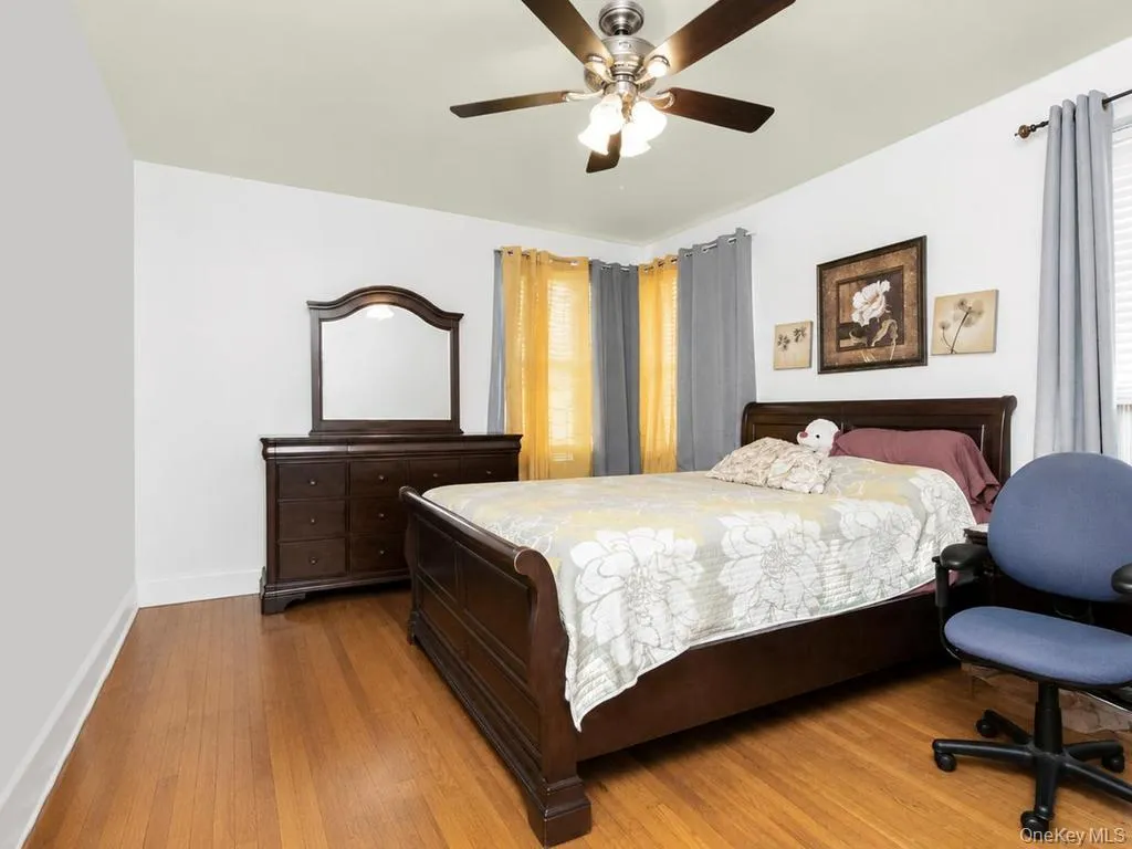 2166 Bronx Park, New York, NY, 2 Bedrooms Bedrooms, 4 Rooms Rooms,1 BathroomBathrooms,Residential,For Rent,Bronx,0,1026981 2166 Bronx Park, New York, NY, 2 Bedrooms Bedrooms, 4 Rooms Rooms,1 BathroomBathrooms,Residential,For Rent,Bronx,0,1026981