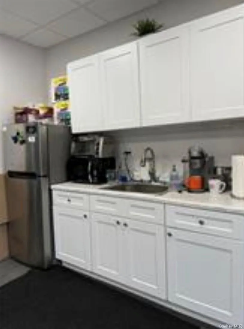 3265 Merrick Road, Hempstead, NY, ,Commercial Lease,For Rent,Merrick,0,1026982 3265 Merrick Road, Hempstead, NY, ,Commercial Lease,For Rent,Merrick,0,1026982