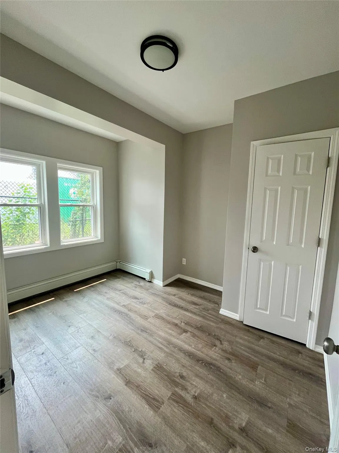 6 2nd Street, Huntington, NY, 3 Bedrooms Bedrooms, 5 Rooms Rooms,1 BathroomBathrooms,Residential Lease,For Rent,2nd,0,1026983 6 2nd Street, Huntington, NY, 3 Bedrooms Bedrooms, 5 Rooms Rooms,1 BathroomBathrooms,Residential Lease,For Rent,2nd,0,1026983