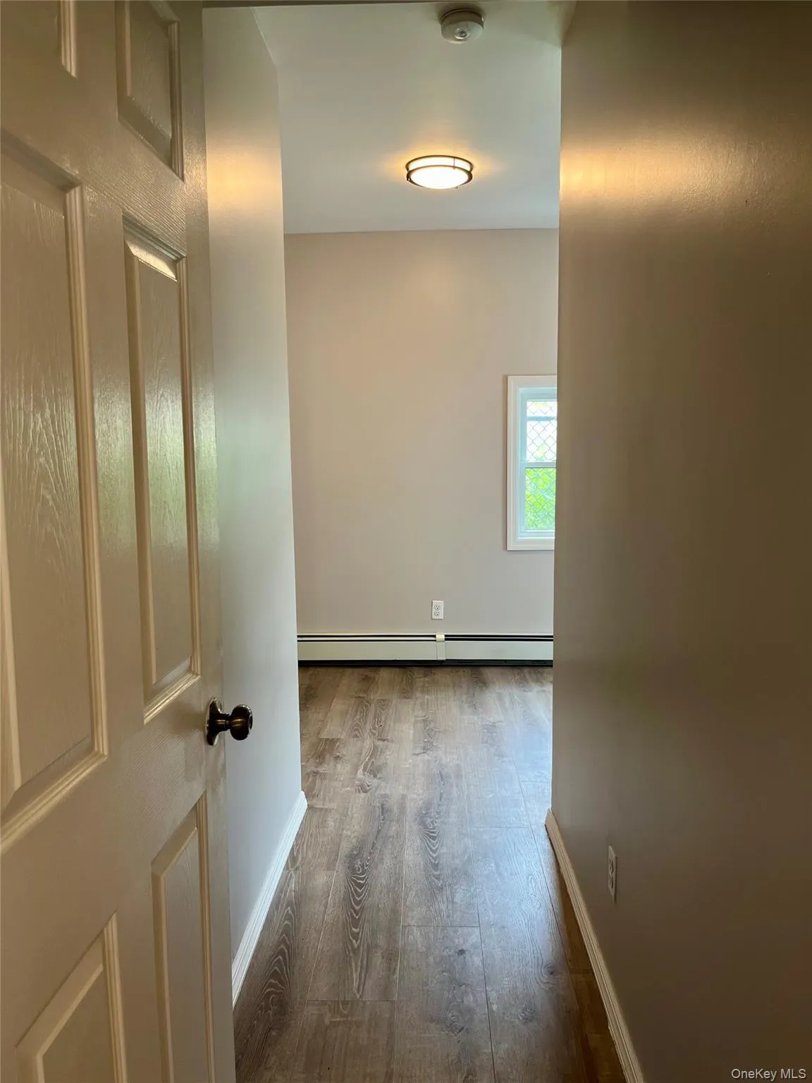6 2nd Street, Huntington, NY, 3 Bedrooms Bedrooms, 5 Rooms Rooms,1 BathroomBathrooms,Residential Lease,For Rent,2nd,0,1026983 6 2nd Street, Huntington, NY, 3 Bedrooms Bedrooms, 5 Rooms Rooms,1 BathroomBathrooms,Residential Lease,For Rent,2nd,0,1026983