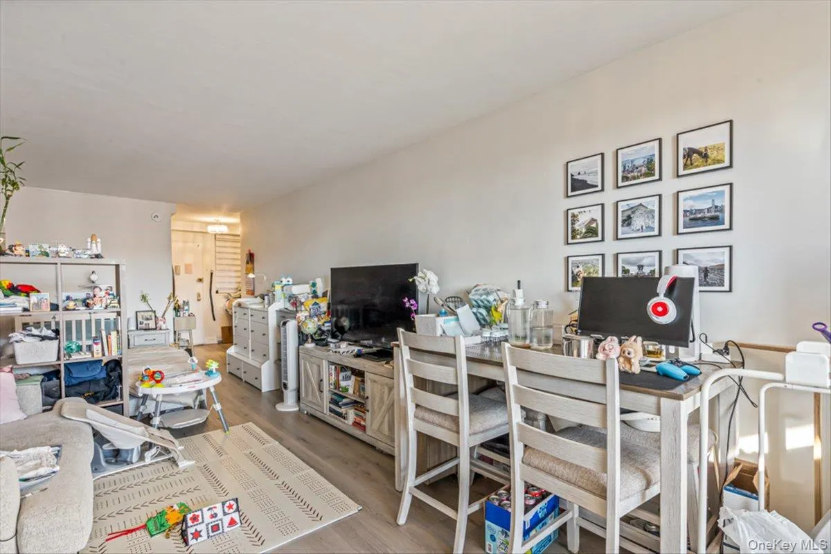 9740 62nd Drive, New York, NY, 2 Rooms Rooms,1 BathroomBathrooms,Residential Lease,For Rent,62nd,0,1026987 9740 62nd Drive, New York, NY, 2 Rooms Rooms,1 BathroomBathrooms,Residential Lease,For Rent,62nd,0,1026987