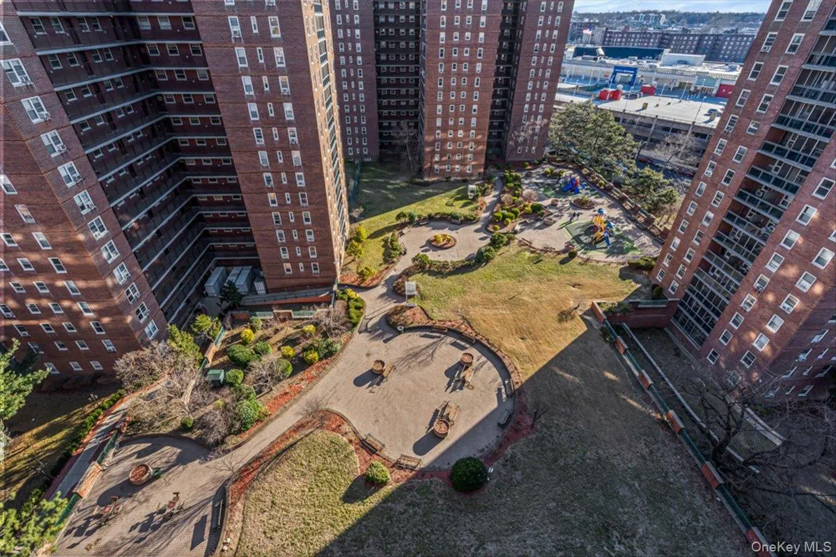 9740 62nd Drive, New York, NY, 2 Rooms Rooms,1 BathroomBathrooms,Residential Lease,For Rent,62nd,0,1026987 9740 62nd Drive, New York, NY, 2 Rooms Rooms,1 BathroomBathrooms,Residential Lease,For Rent,62nd,0,1026987