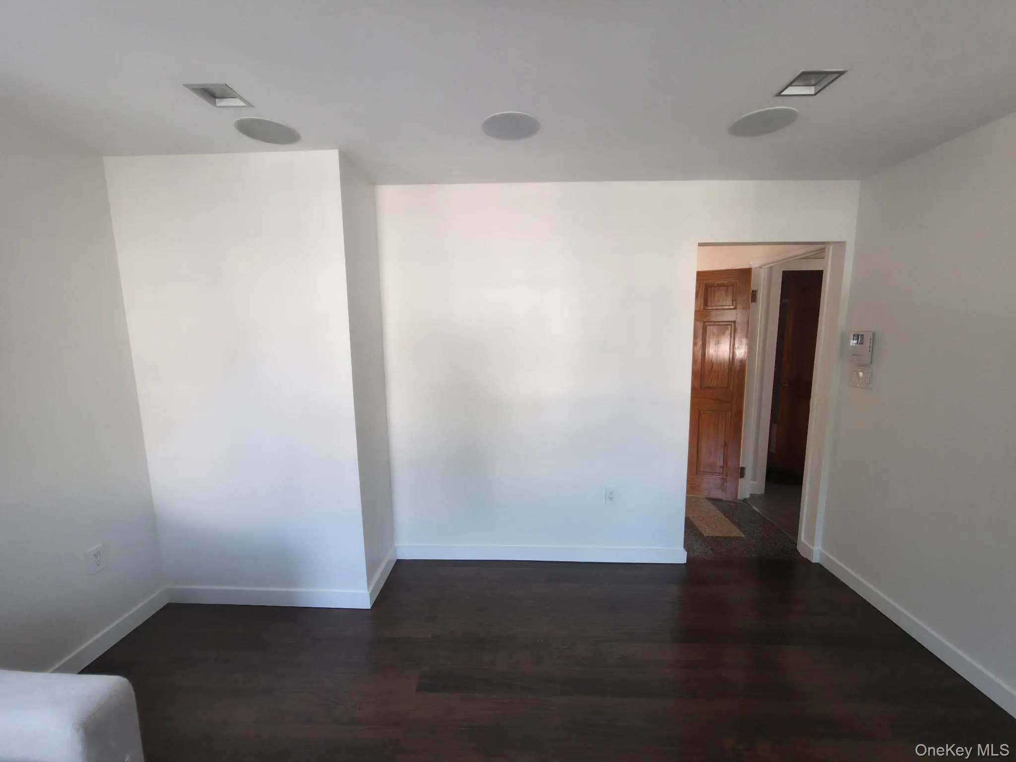 10648 97th Street, New York, NY, 1 Bedroom Bedrooms, 2 Rooms Rooms,1 BathroomBathrooms,Residential Lease,For Rent,97th,0,1026990 10648 97th Street, New York, NY, 1 Bedroom Bedrooms, 2 Rooms Rooms,1 BathroomBathrooms,Residential Lease,For Rent,97th,0,1026990