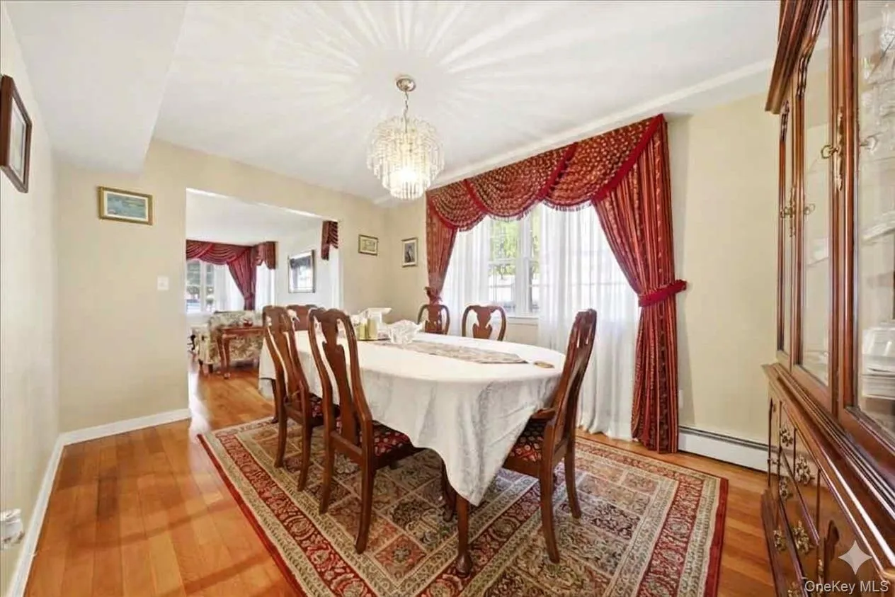 2410 Lodovick Avenue, New York, NY, 4 Bedrooms Bedrooms, 12 Rooms Rooms,3 BathroomsBathrooms,Residential,For Rent,Lodovick,0,1026991 2410 Lodovick Avenue, New York, NY, 4 Bedrooms Bedrooms, 12 Rooms Rooms,3 BathroomsBathrooms,Residential,For Rent,Lodovick,0,1026991