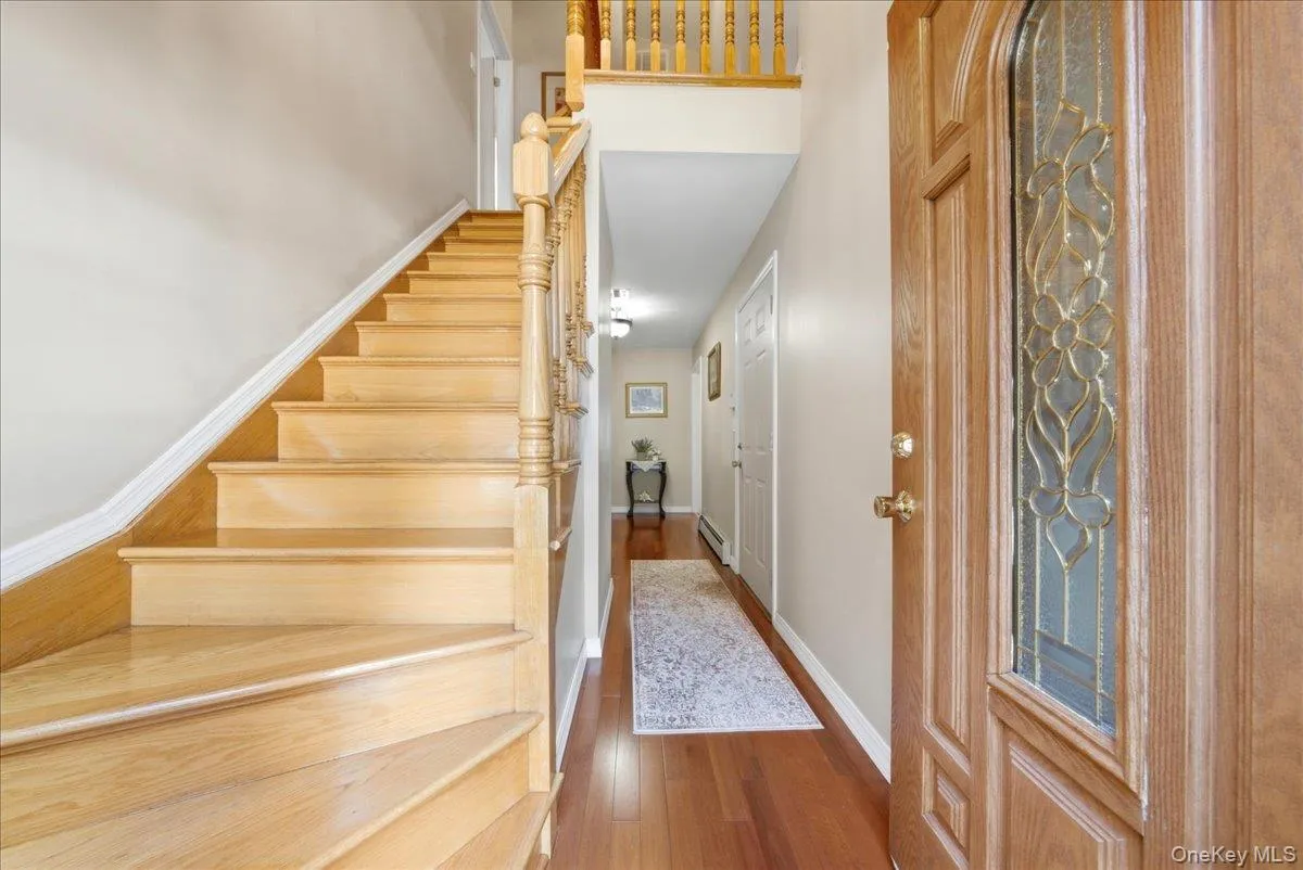 2410 Lodovick Avenue, New York, NY, 4 Bedrooms Bedrooms, 12 Rooms Rooms,3 BathroomsBathrooms,Residential,For Rent,Lodovick,0,1026991 2410 Lodovick Avenue, New York, NY, 4 Bedrooms Bedrooms, 12 Rooms Rooms,3 BathroomsBathrooms,Residential,For Rent,Lodovick,0,1026991