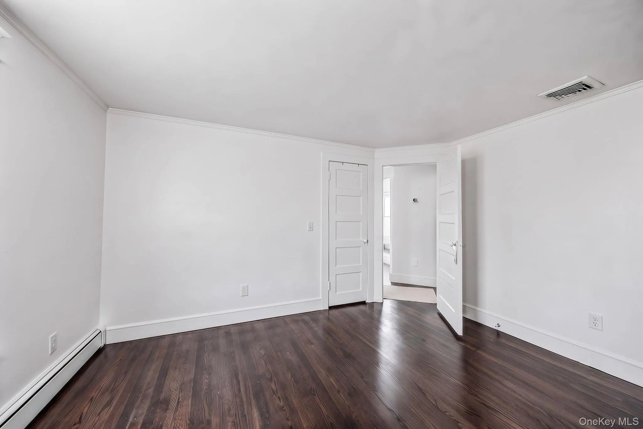 312 Riverside Drive, Riverhead, NY, 4 Bedrooms Bedrooms, 8 Rooms Rooms,2 BathroomsBathrooms,Residential,For Rent,Riverside,0,1026993 312 Riverside Drive, Riverhead, NY, 4 Bedrooms Bedrooms, 8 Rooms Rooms,2 BathroomsBathrooms,Residential,For Rent,Riverside,0,1026993