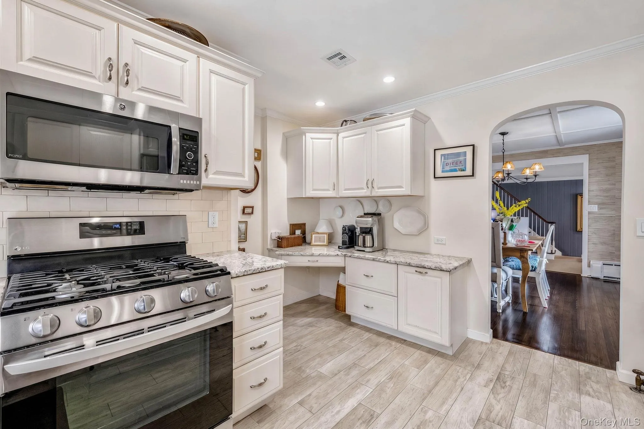 312 Riverside Drive, Riverhead, NY, 4 Bedrooms Bedrooms, 8 Rooms Rooms,2 BathroomsBathrooms,Residential,For Rent,Riverside,0,1026993 312 Riverside Drive, Riverhead, NY, 4 Bedrooms Bedrooms, 8 Rooms Rooms,2 BathroomsBathrooms,Residential,For Rent,Riverside,0,1026993
