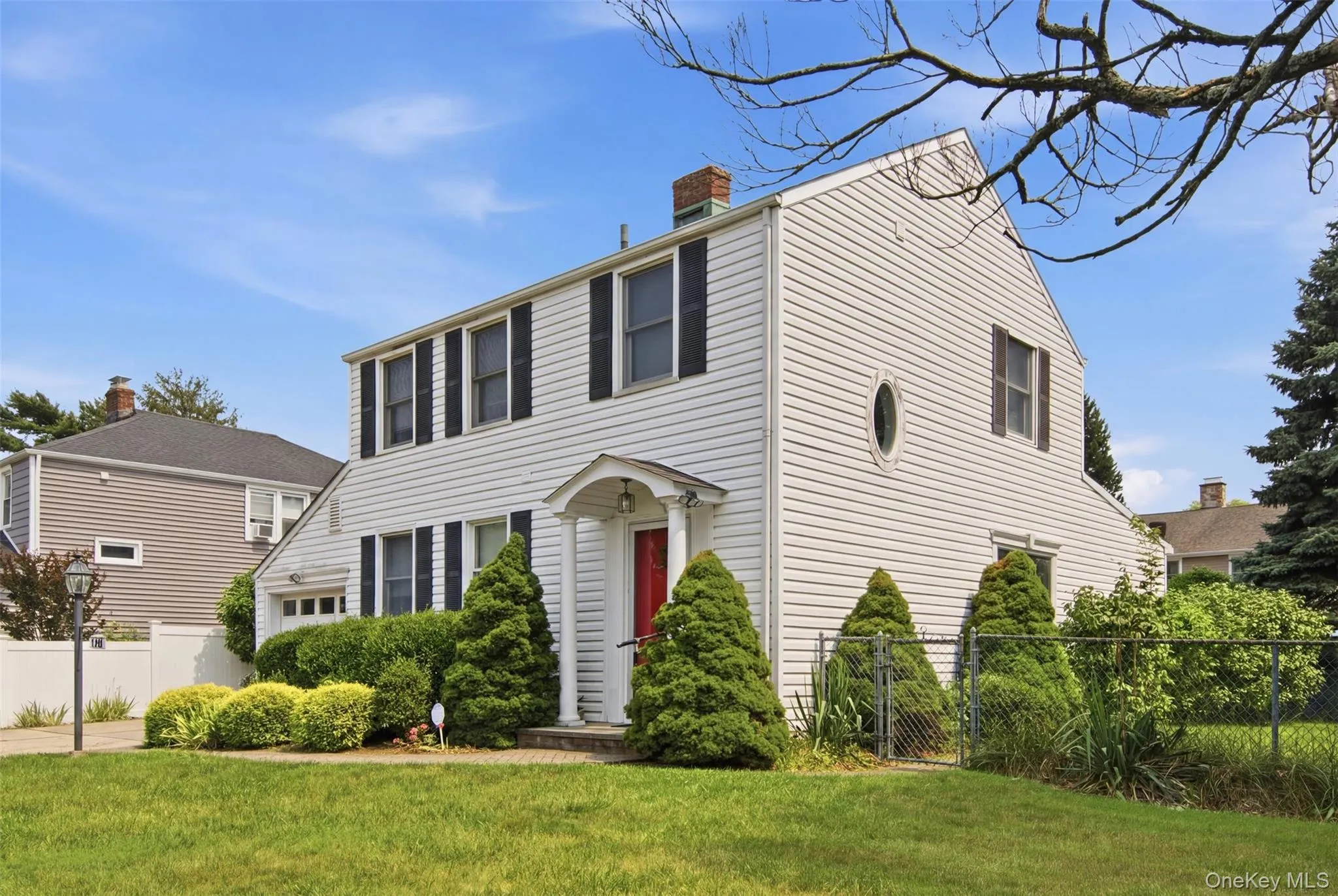 118 Magnolia Street, North Hempstead, NY, 3 Bedrooms Bedrooms, 6 Rooms Rooms,1 BathroomBathrooms,Residential,For Rent,Magnolia,0,1026995 118 Magnolia Street, North Hempstead, NY, 3 Bedrooms Bedrooms, 6 Rooms Rooms,1 BathroomBathrooms,Residential,For Rent,Magnolia,0,1026995