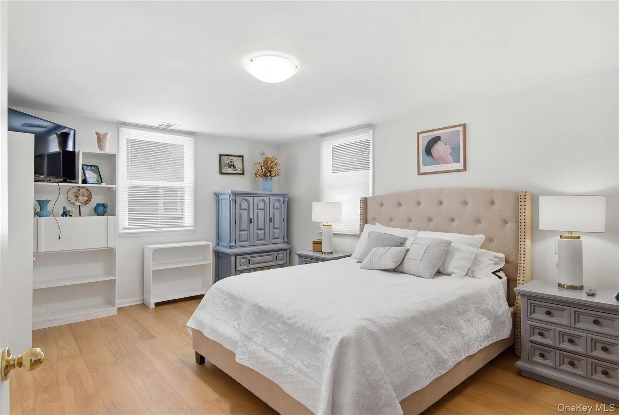 118 Magnolia Street, North Hempstead, NY, 3 Bedrooms Bedrooms, 6 Rooms Rooms,1 BathroomBathrooms,Residential,For Rent,Magnolia,0,1026995 118 Magnolia Street, North Hempstead, NY, 3 Bedrooms Bedrooms, 6 Rooms Rooms,1 BathroomBathrooms,Residential,For Rent,Magnolia,0,1026995