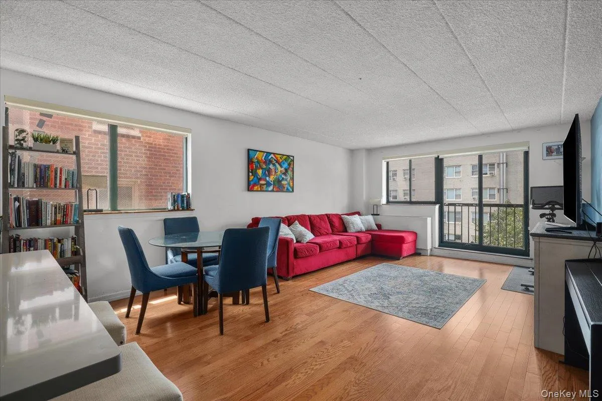 3220 Fairfield Avenue, New York, NY, 2 Bedrooms Bedrooms, 5 Rooms Rooms,2 BathroomsBathrooms,Residential Lease,For Rent,Fairfield,0,1026996 3220 Fairfield Avenue, New York, NY, 2 Bedrooms Bedrooms, 5 Rooms Rooms,2 BathroomsBathrooms,Residential Lease,For Rent,Fairfield,0,1026996