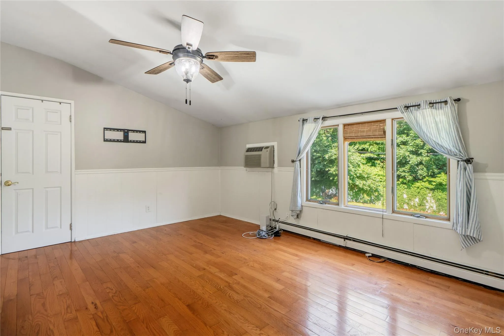 21 Hackberry Lane, Brookhaven, NY, 5 Bedrooms Bedrooms, 10 Rooms Rooms,3 BathroomsBathrooms,Residential,For Rent,Hackberry,0,1027000 21 Hackberry Lane, Brookhaven, NY, 5 Bedrooms Bedrooms, 10 Rooms Rooms,3 BathroomsBathrooms,Residential,For Rent,Hackberry,0,1027000