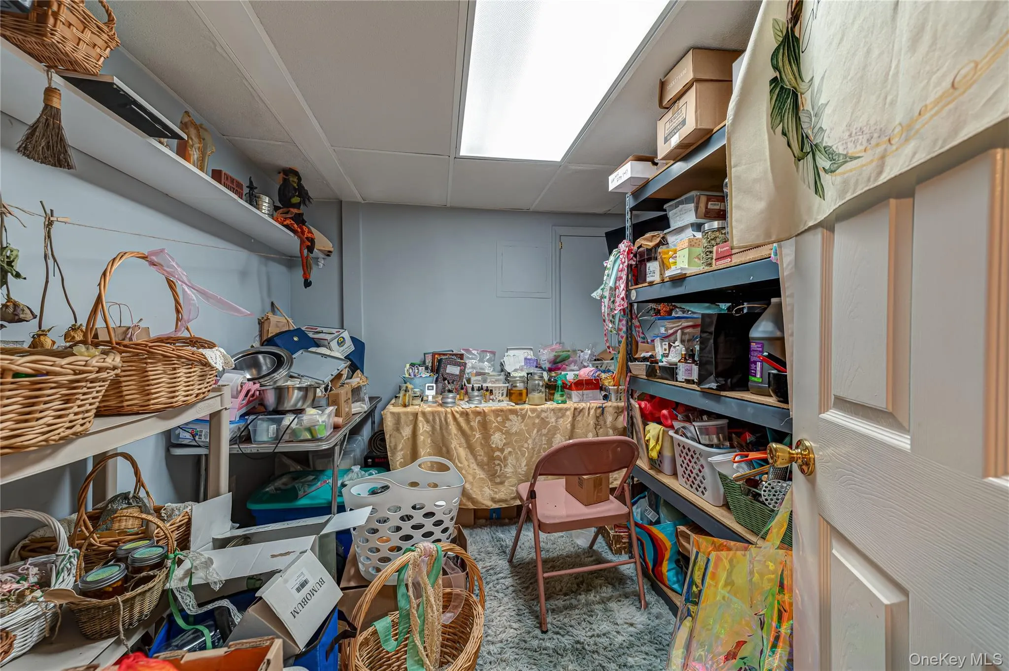 Storage room Storage room
