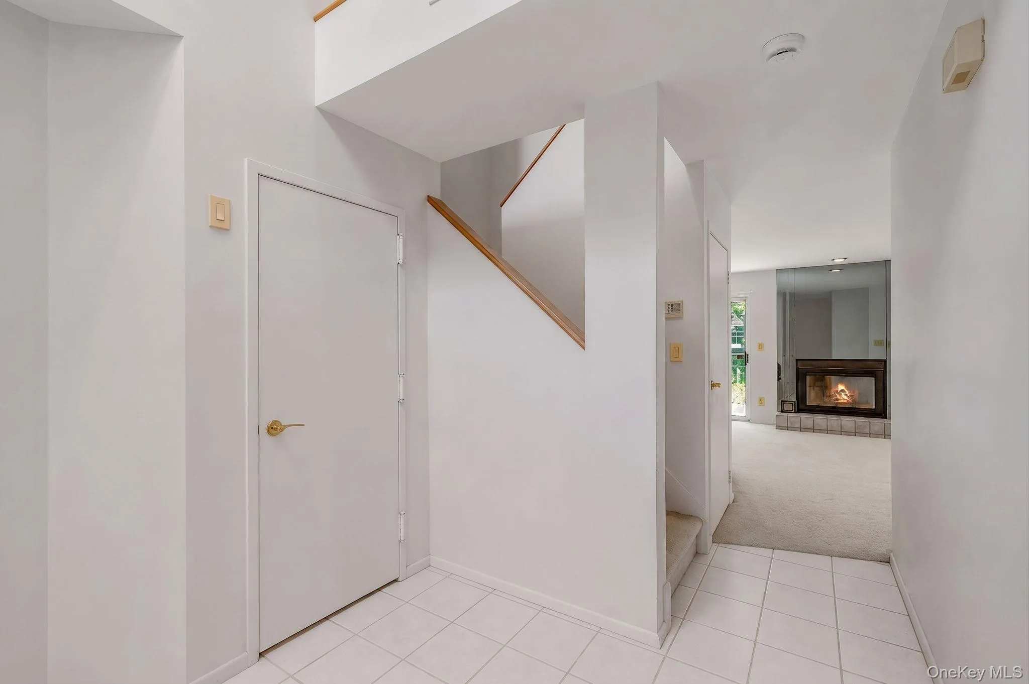 45 Madder Lake Circle, Smithtown, NY, 2 Bedrooms Bedrooms, 5 Rooms Rooms,2 BathroomsBathrooms,Residential,For Rent,Madder Lake,0,1027011 45 Madder Lake Circle, Smithtown, NY, 2 Bedrooms Bedrooms, 5 Rooms Rooms,2 BathroomsBathrooms,Residential,For Rent,Madder Lake,0,1027011