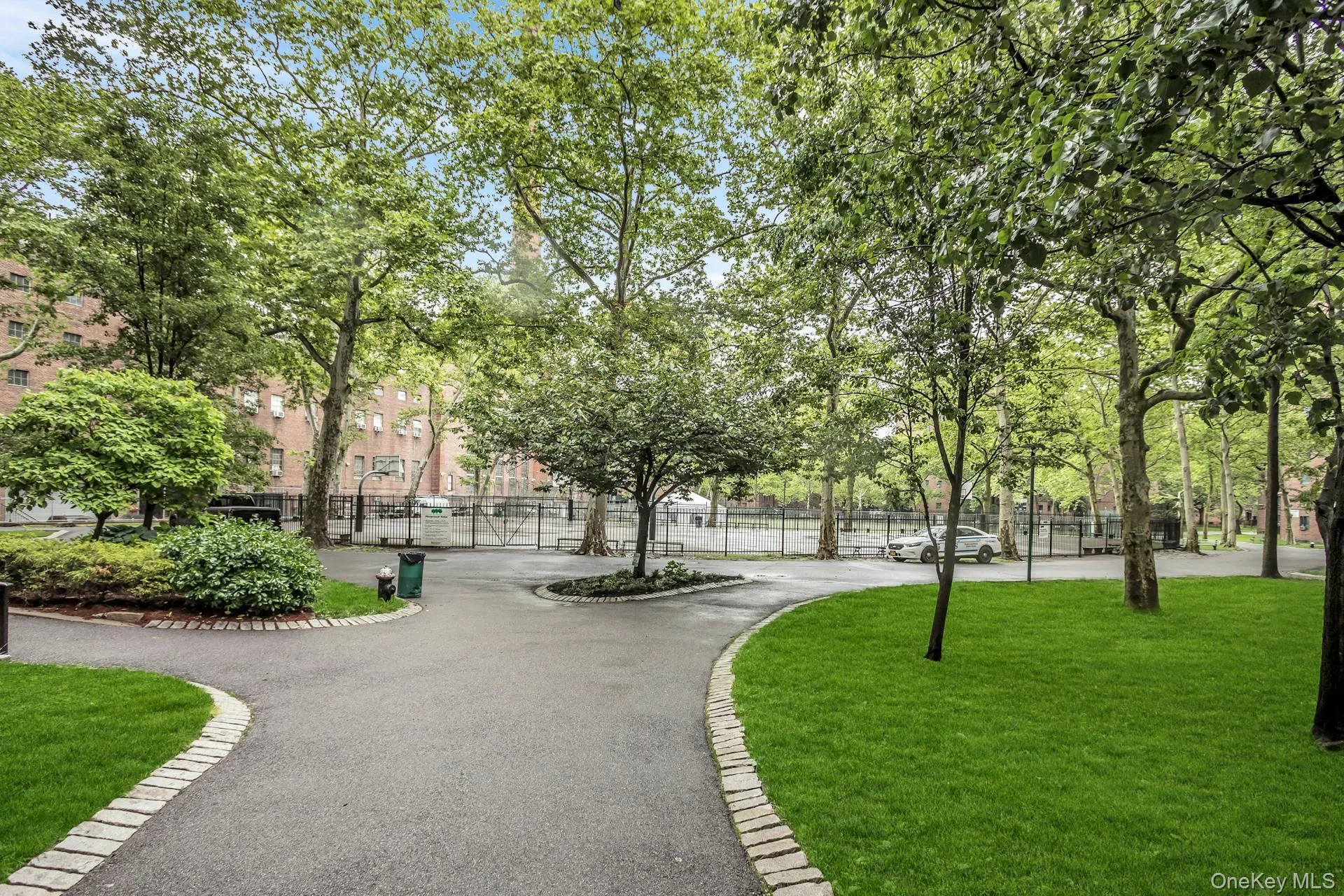 1579 Metropolitan Avenue, New York, NY, 2 Bedrooms Bedrooms, 5 Rooms Rooms,1 BathroomBathrooms,Residential,For Rent,Metropolitan,0,1027013 1579 Metropolitan Avenue, New York, NY, 2 Bedrooms Bedrooms, 5 Rooms Rooms,1 BathroomBathrooms,Residential,For Rent,Metropolitan,0,1027013