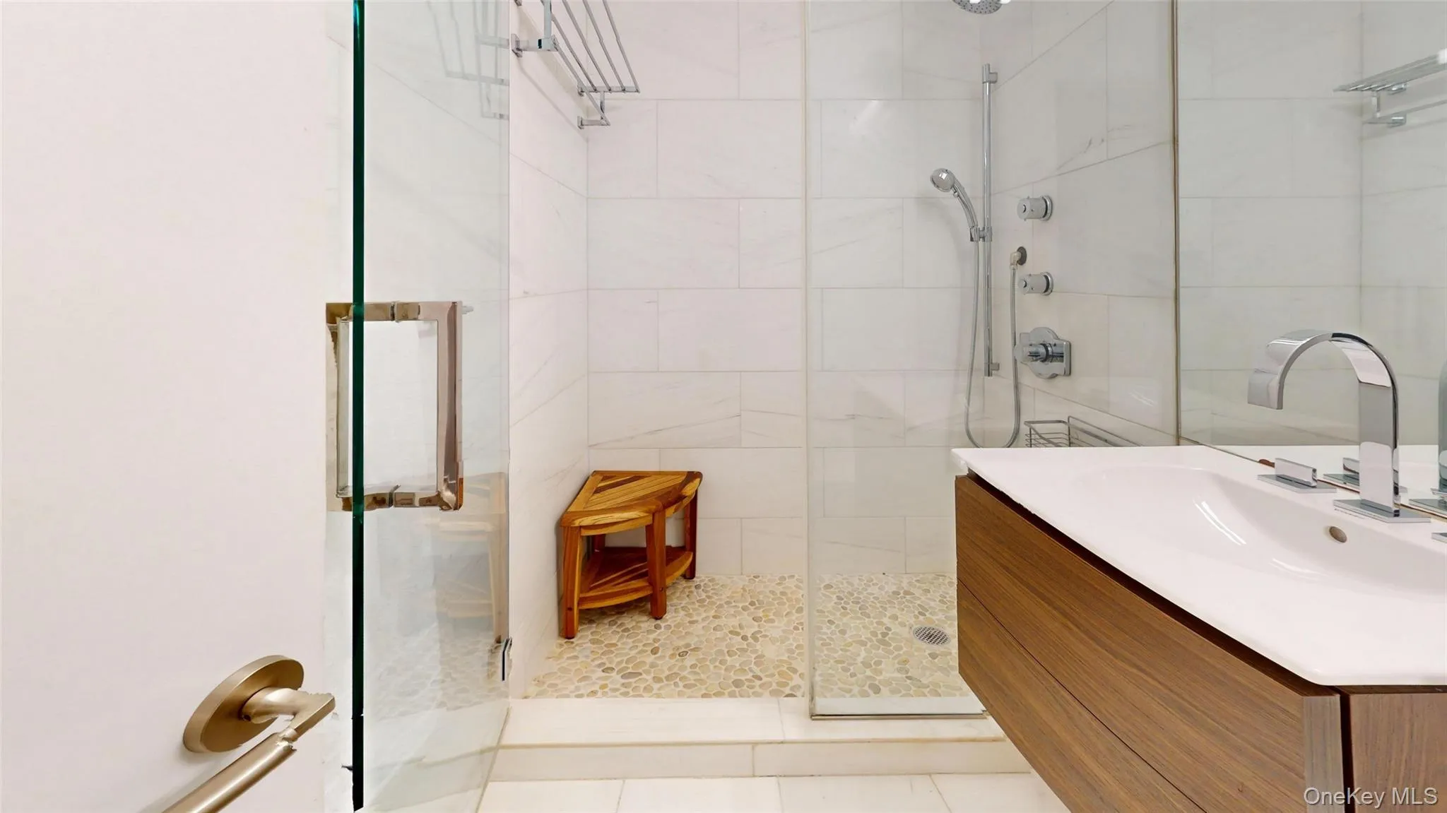 1805 215th Street, New York, NY, 1 Bedroom Bedrooms, 3 Rooms Rooms,1 BathroomBathrooms,Residential,For Rent,215th,0,1027016 1805 215th Street, New York, NY, 1 Bedroom Bedrooms, 3 Rooms Rooms,1 BathroomBathrooms,Residential,For Rent,215th,0,1027016