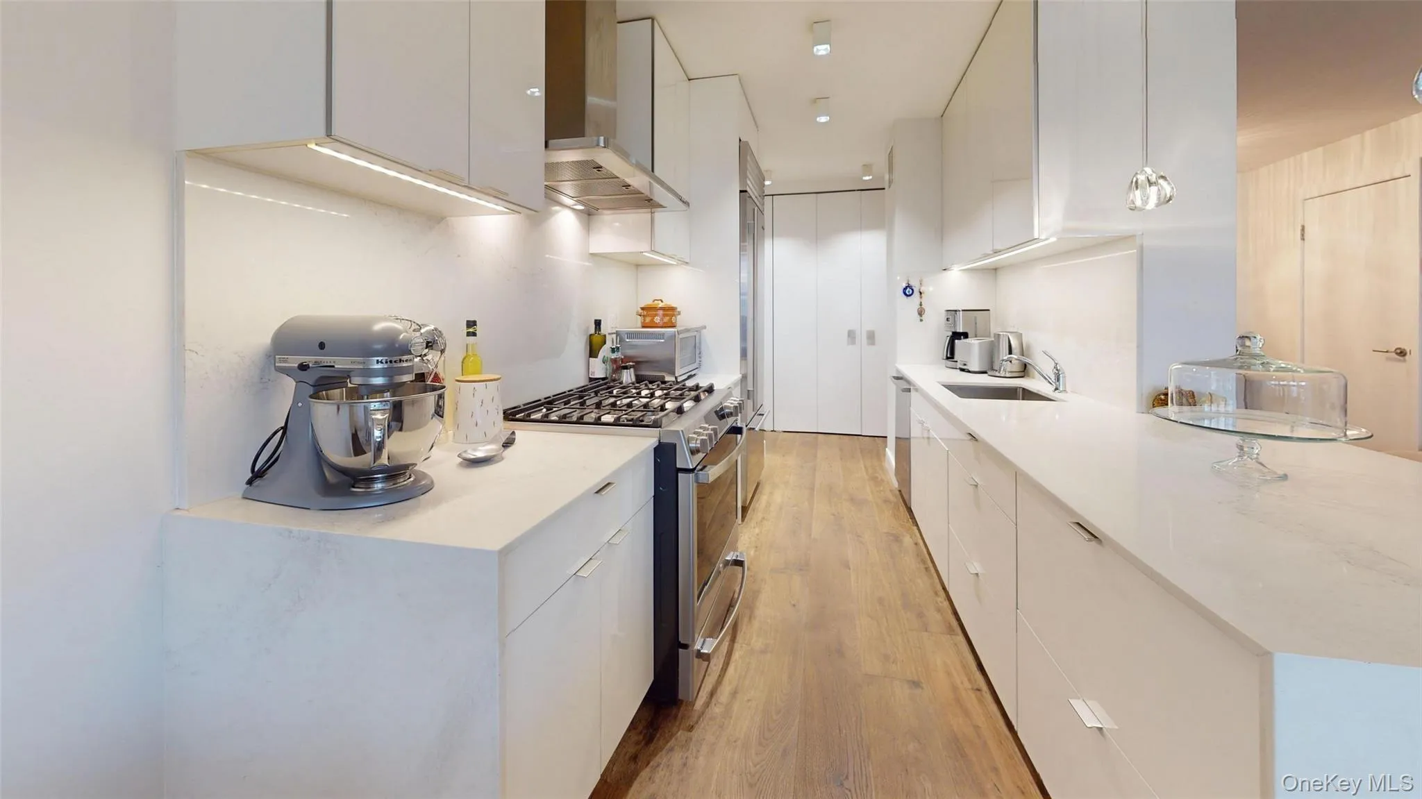 1805 215th Street, New York, NY, 1 Bedroom Bedrooms, 3 Rooms Rooms,1 BathroomBathrooms,Residential,For Rent,215th,0,1027016 1805 215th Street, New York, NY, 1 Bedroom Bedrooms, 3 Rooms Rooms,1 BathroomBathrooms,Residential,For Rent,215th,0,1027016